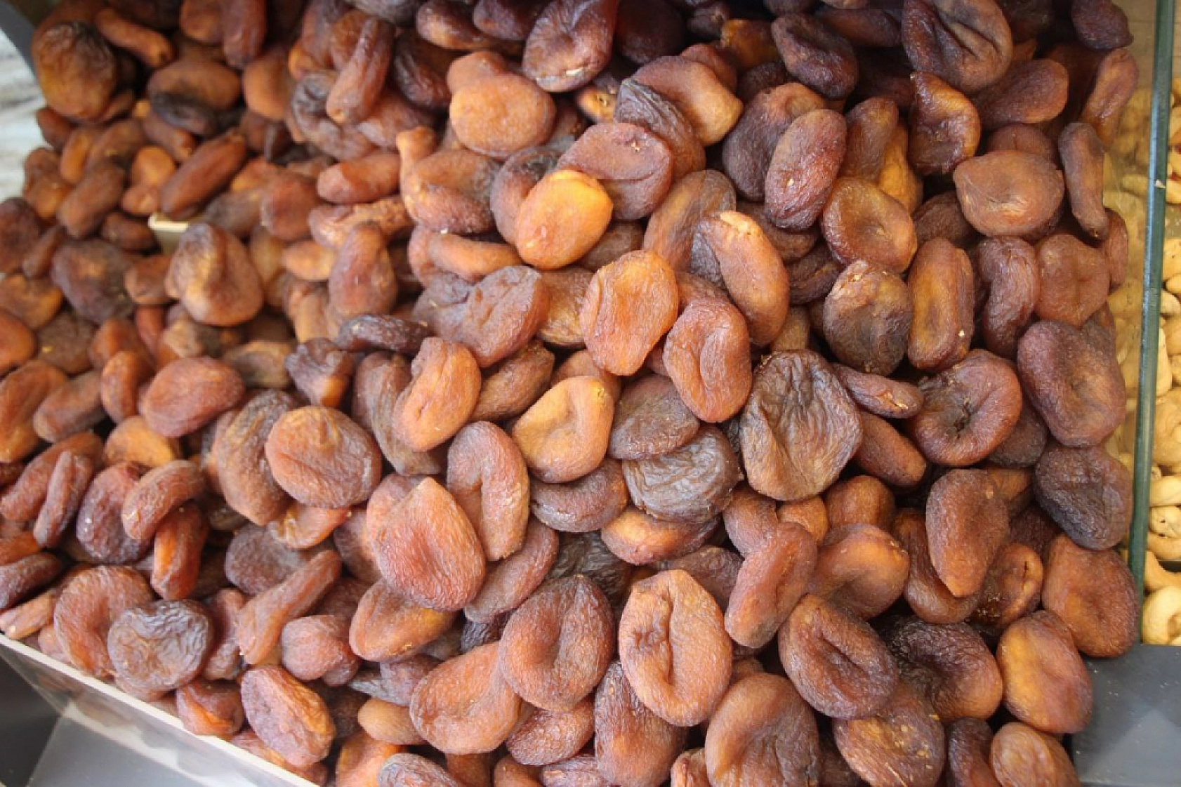 Kayısı Fiyatları Alarm Veriyor! Malatya'da Kayısı Mitingi Düzenlenecek!