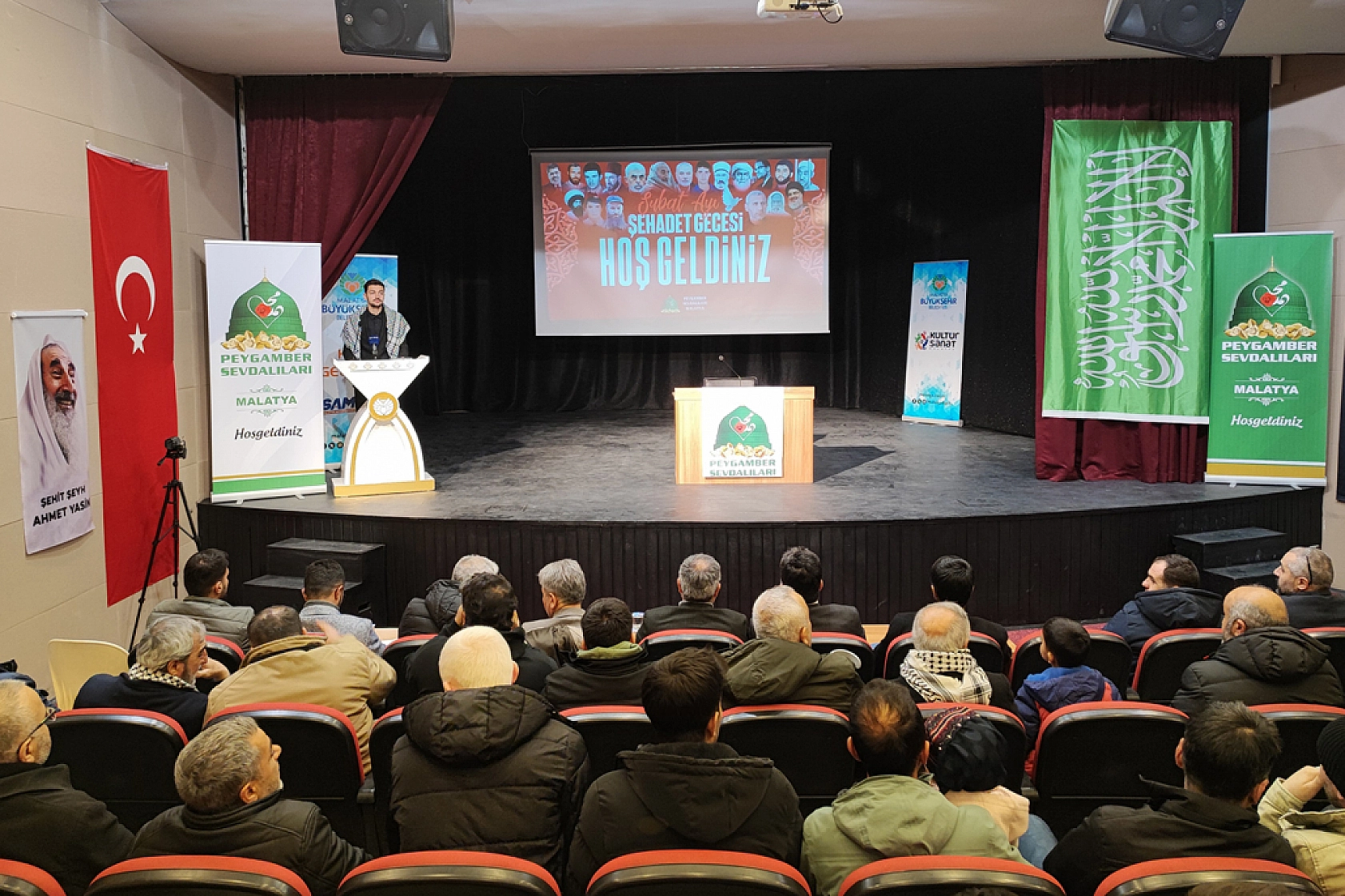 Malatya'da Şehadet ve İslam'a Adanmış Hayatlar Konuşuldu!