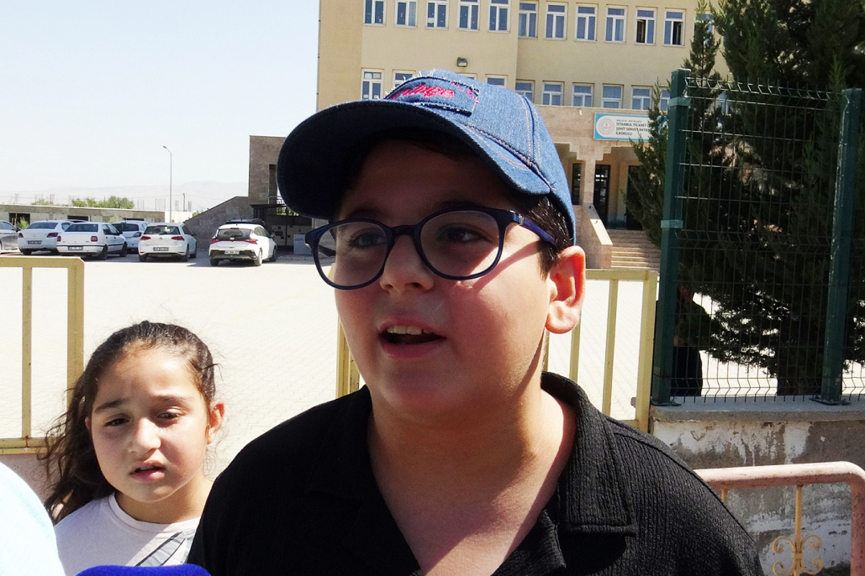 Malatya'da öğrenci servisleri durdu: Öğrenciler okula nasıl gidecek?