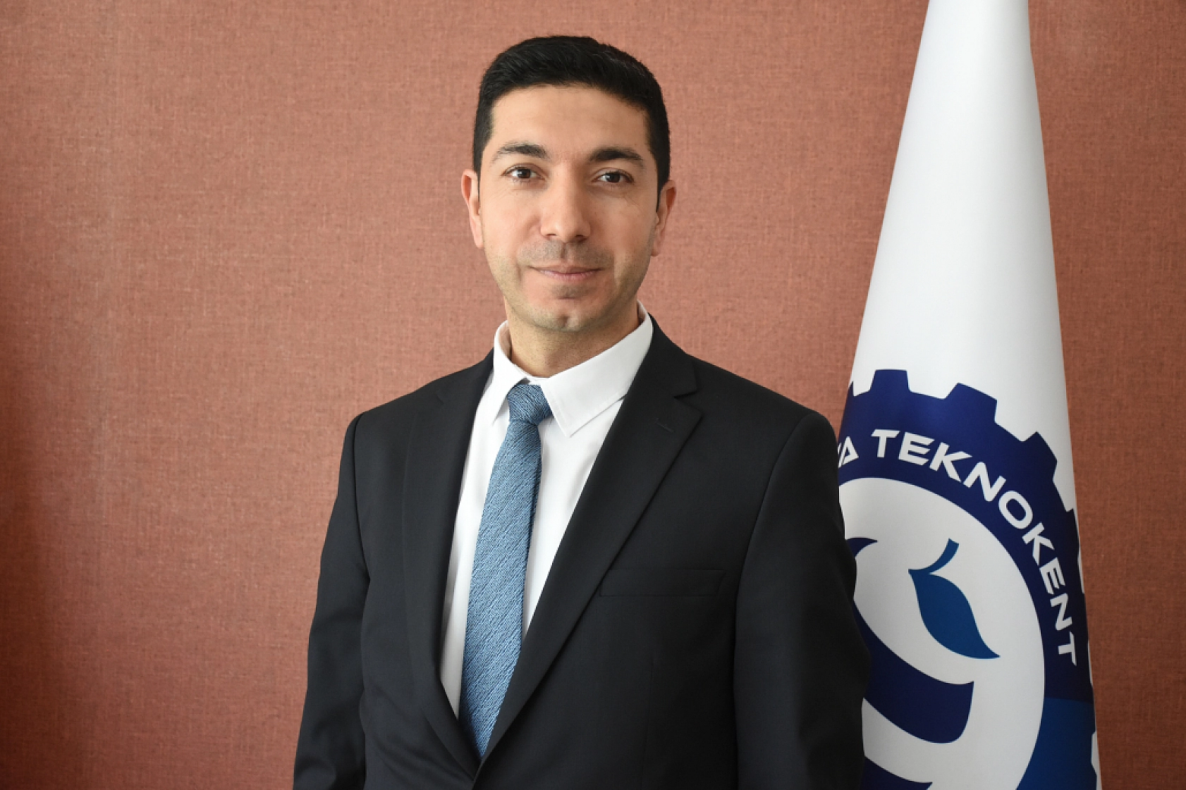 Türkiye'de Başka Örneği yok! Kayısı Çekirdeği Kabuğundan üretildi...