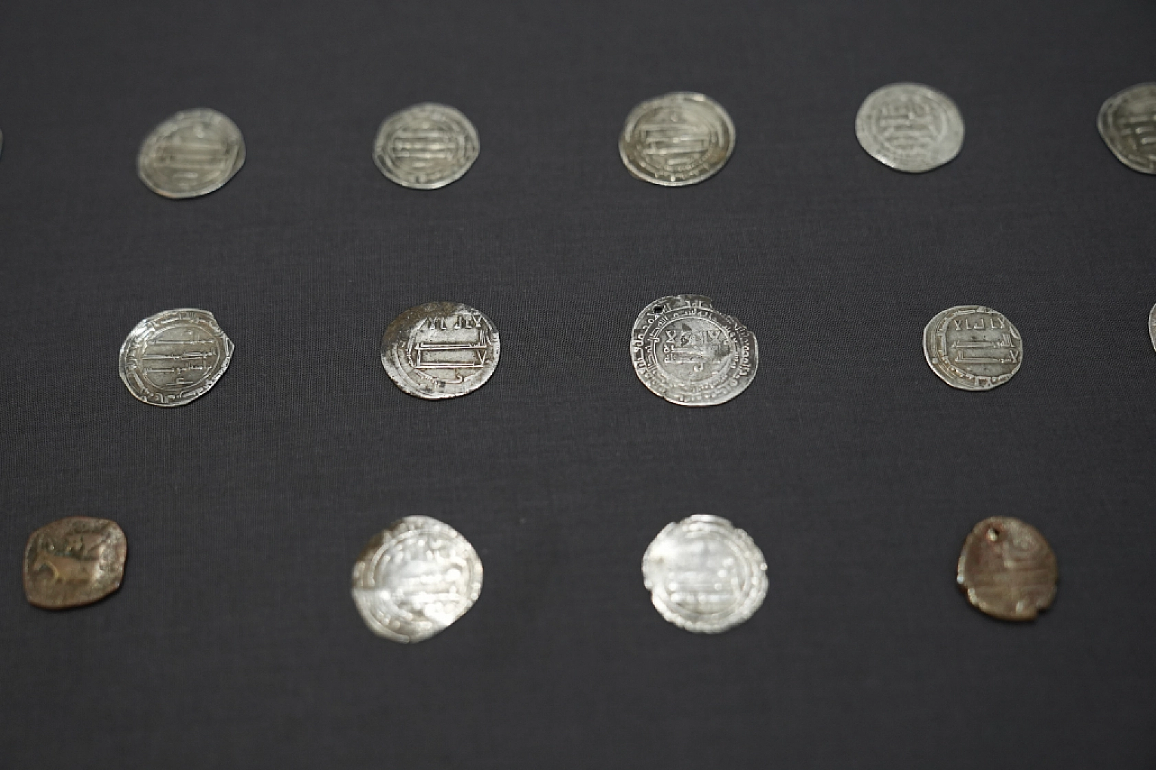 Tarihi Eserler Doğru Yere! Türkiye'den İran'a 55 Eser Teslim Edildi!