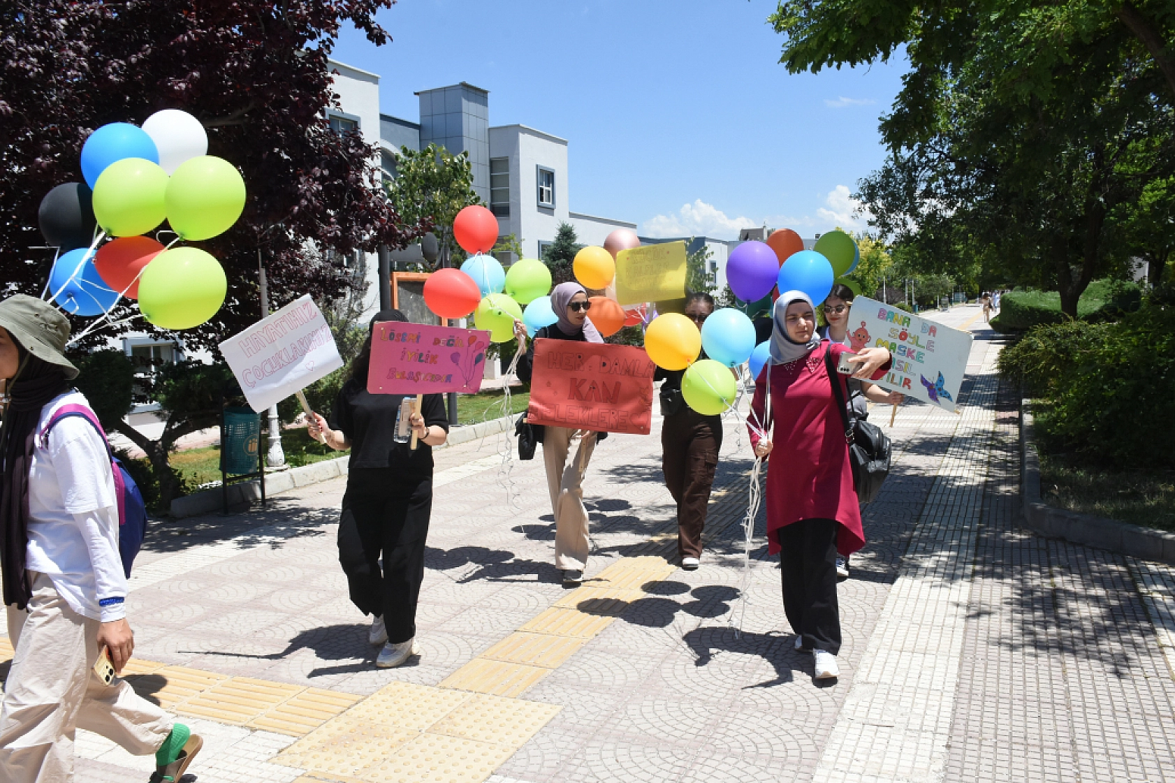 Malatya'da çocuklara moral oldular..!