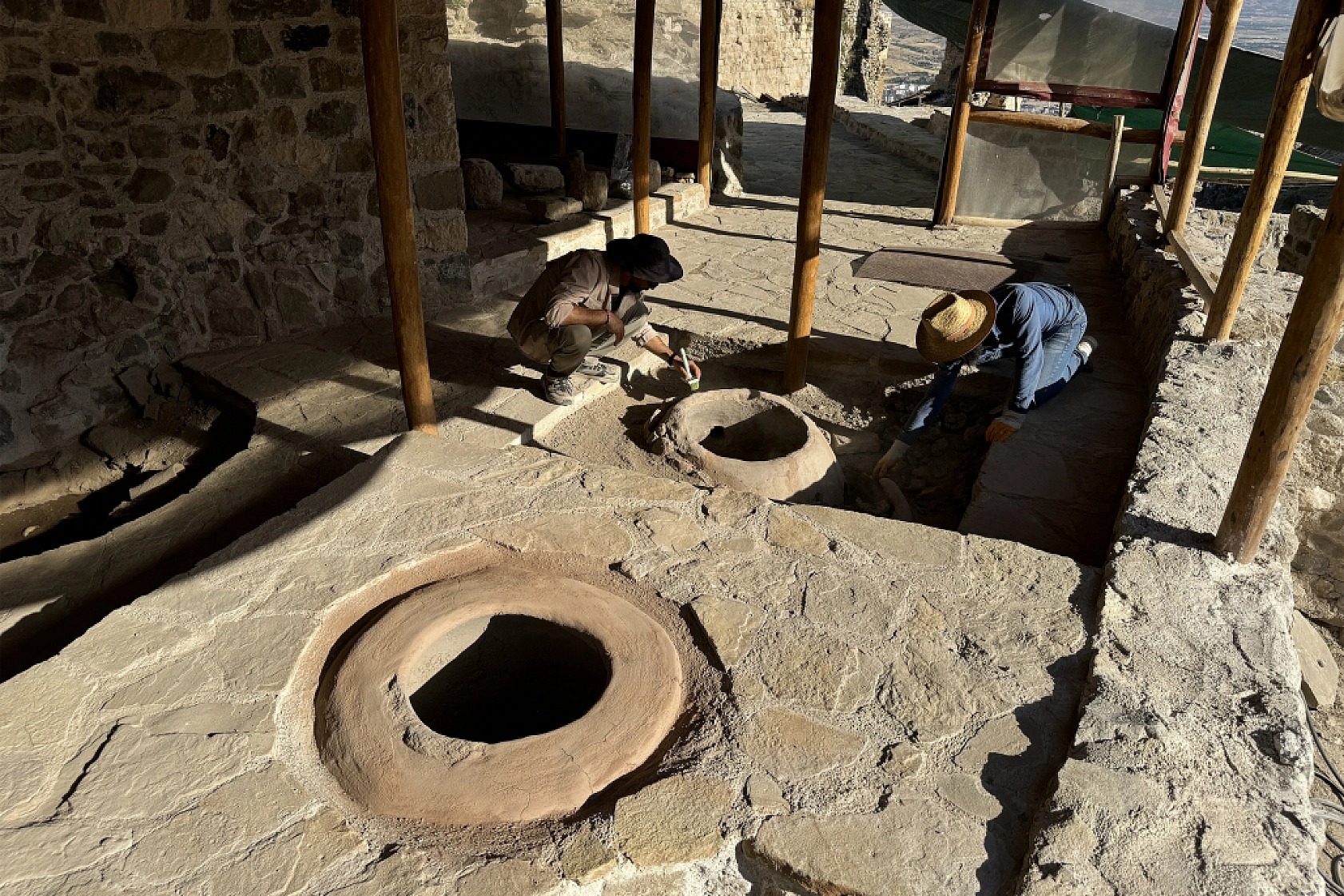 Bin Yıllık Medeniyetin İzleri Gün Yüzüne Çıkarıldı...