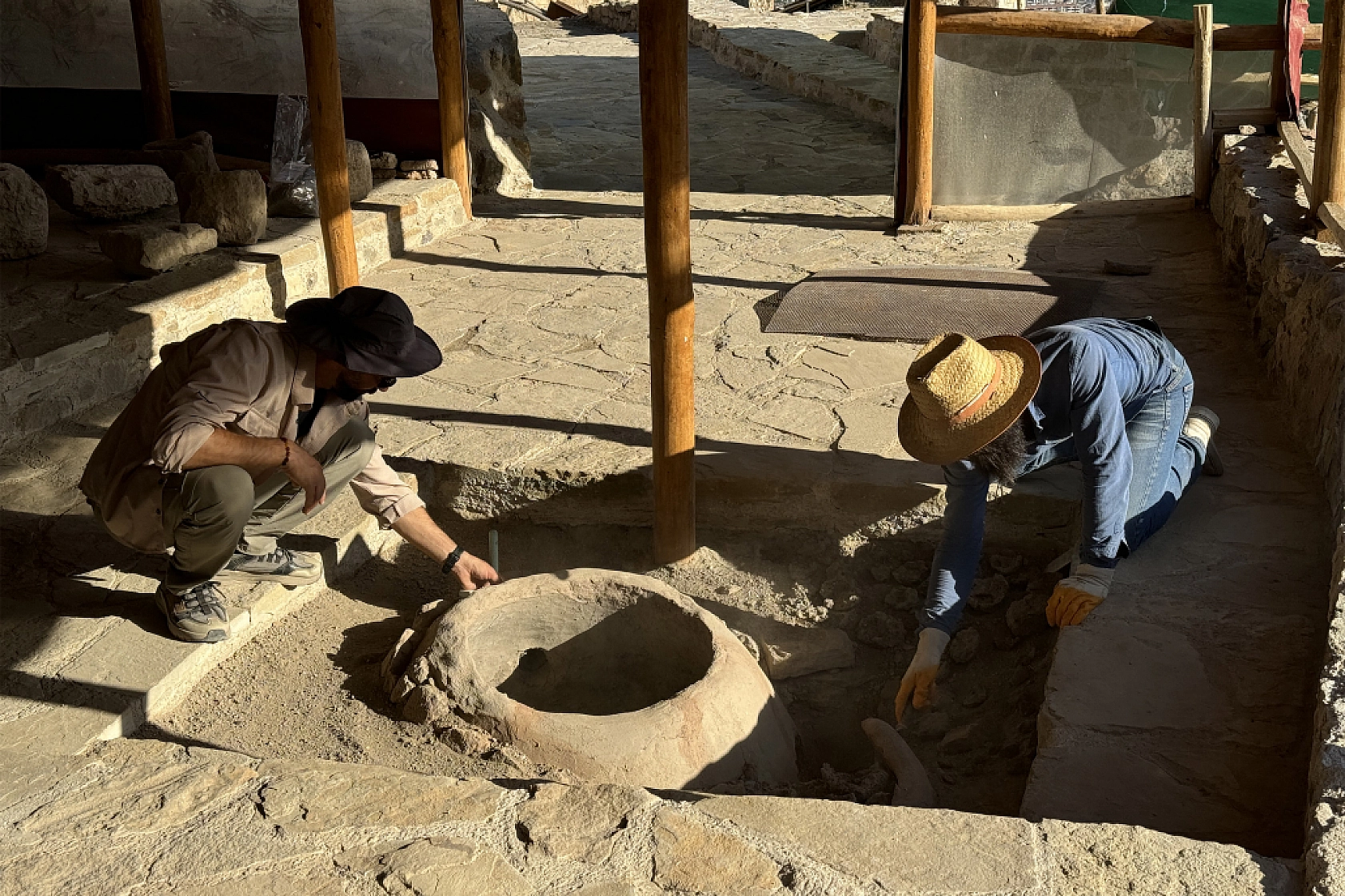 Bin Yıllık Medeniyetin İzleri Gün Yüzüne Çıkarıldı...