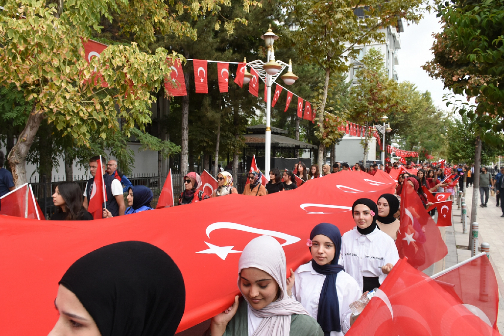 Vatanseverliğin Sembolleri: Malatya'da Gaziler Günü Kutlaması