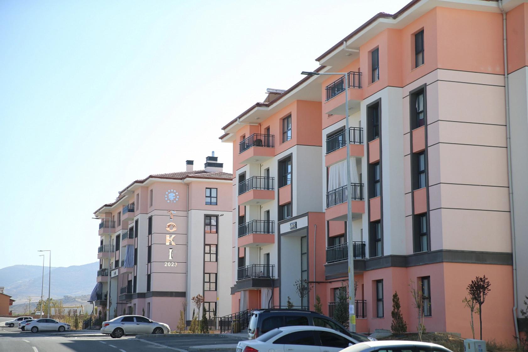 Malatya'da Depremzedelere Yeni Yuvalar: 2 Bin 722 Konut Daha Teslim Edildi!