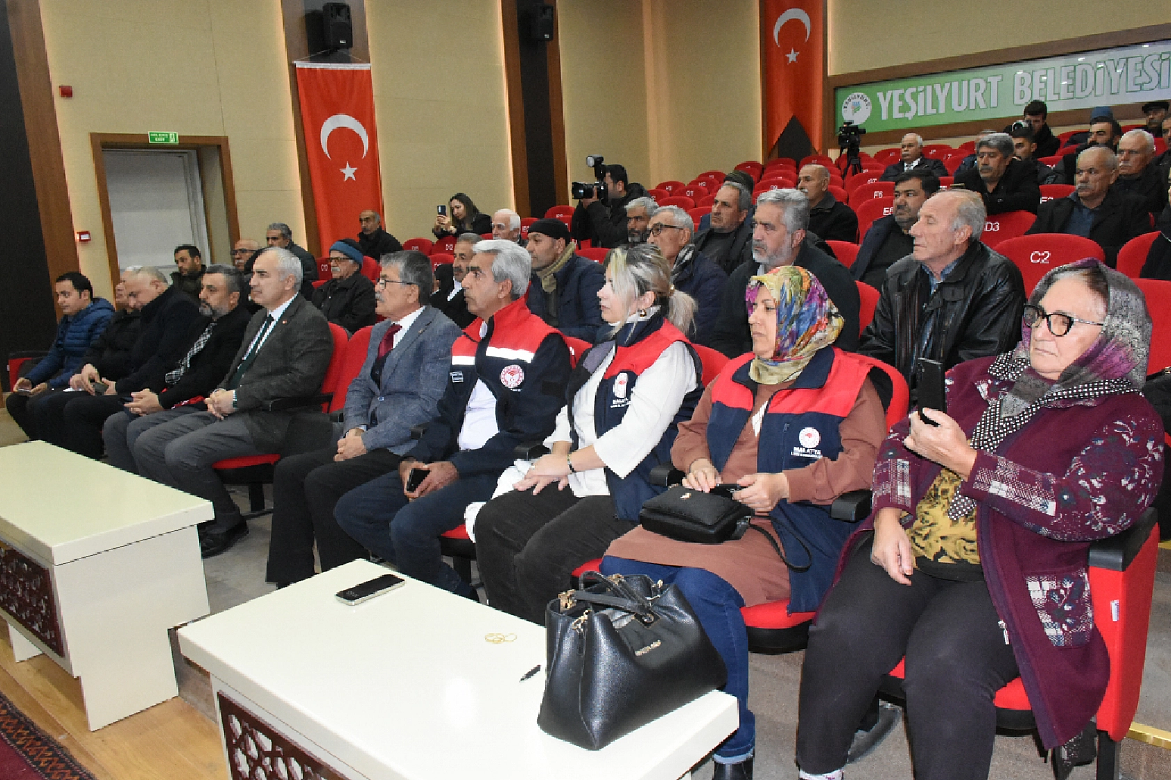 Malatya'da Çiftçilere Ücretsiz Zirai İlaç Desteği