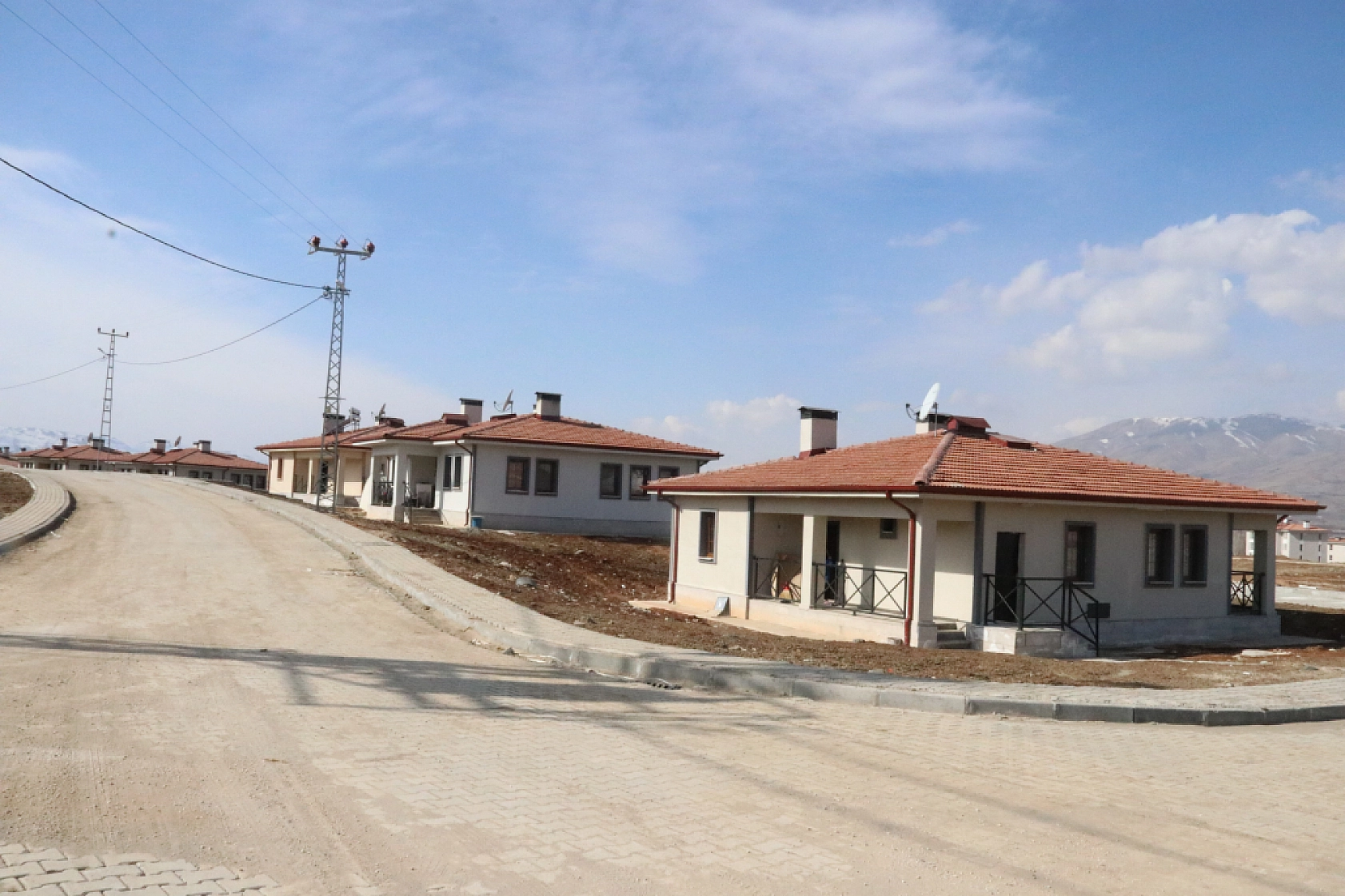 Malatya'da Depremzedeler Yeni Evlerine Kavuşuyor!