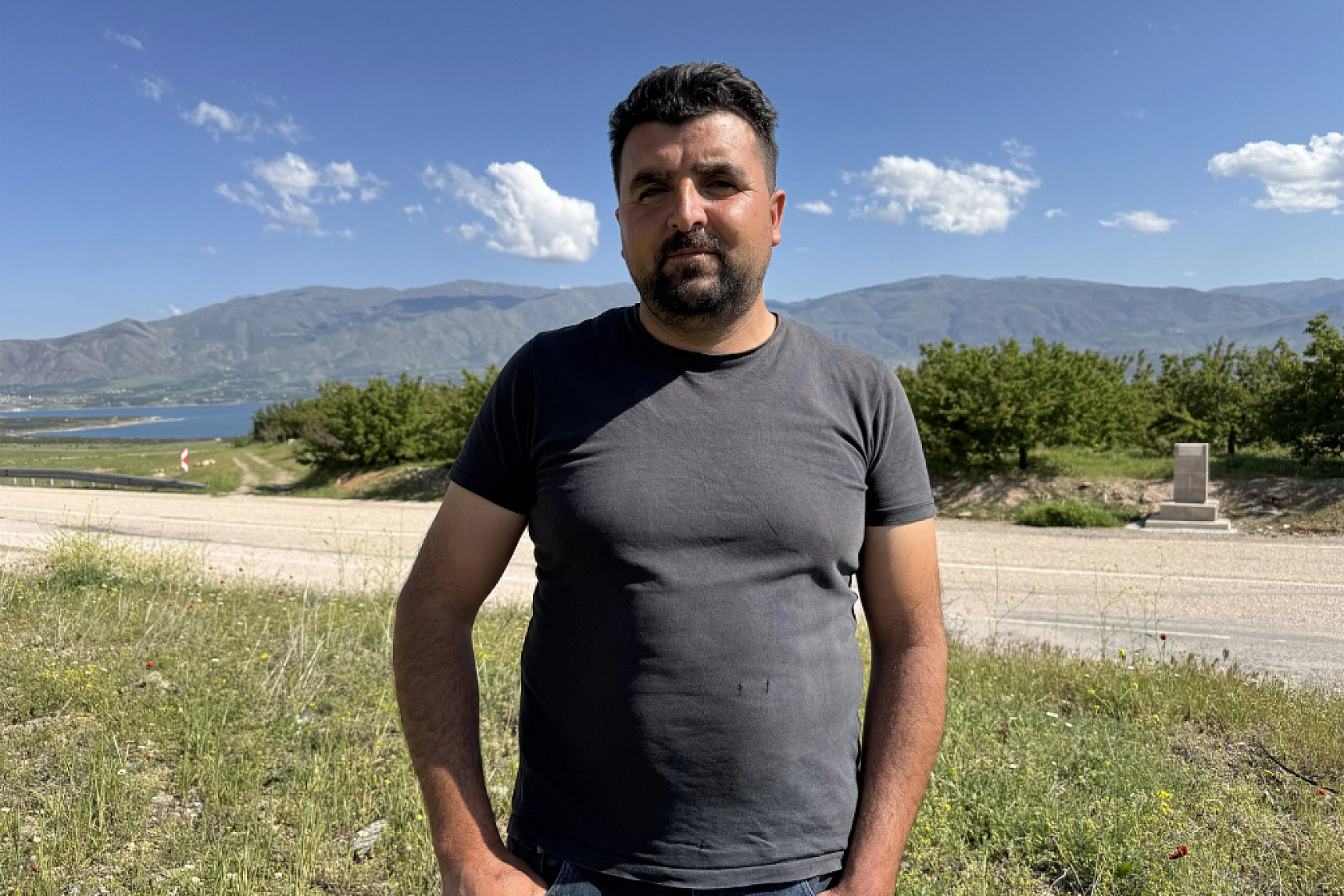 Karakaya Baraj Gölü'nden kartpostallık manzaralar