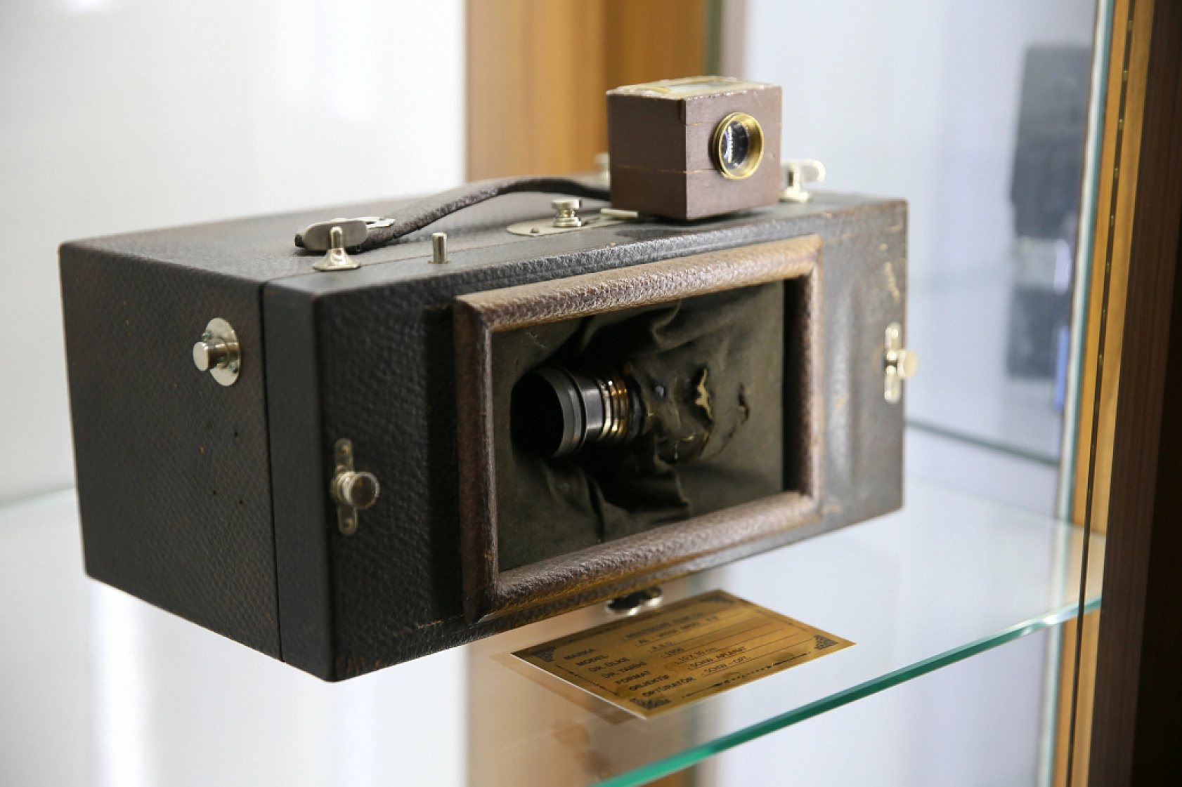 Geleceğe ilham olan teknoloji: Günümüz telefonlarında yeni olan özellik 119 yıl önce vardı!