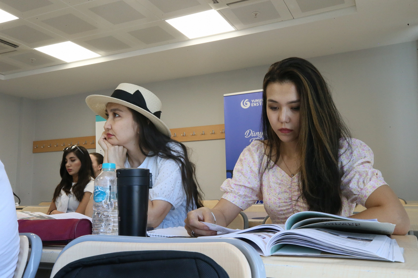 16 Ülkeden Geldiler, Malatya'da Türkçeyi Ana Dilleri Gibi Konuştular!
