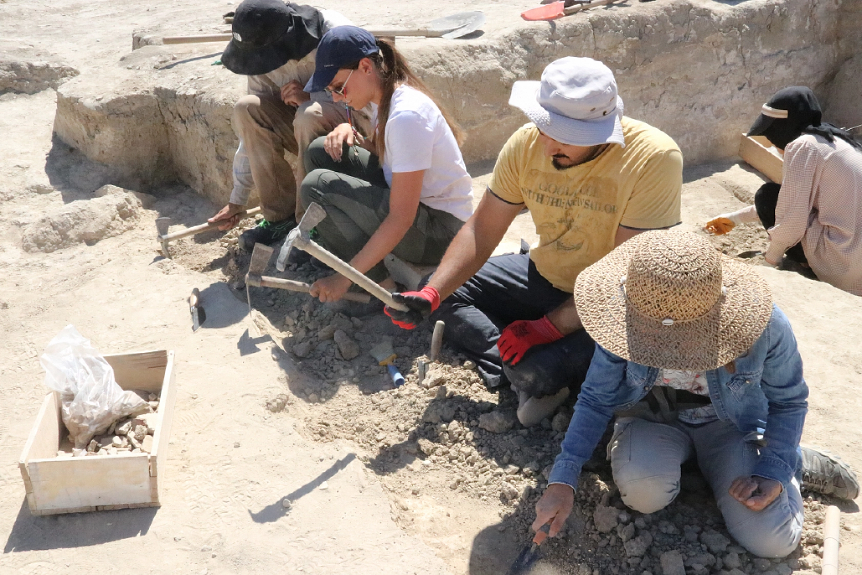 Arslantepe Höyüğü'nde 3 bin yıllık sur duvarı onarılıyor!