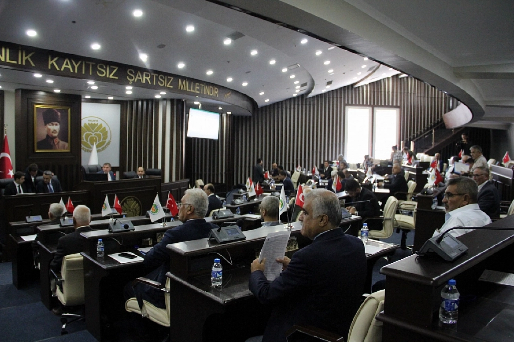 Bakan Kurum'dan Malatya Paylaşımı: Onur Madalyası Olarak Taşıyacağım