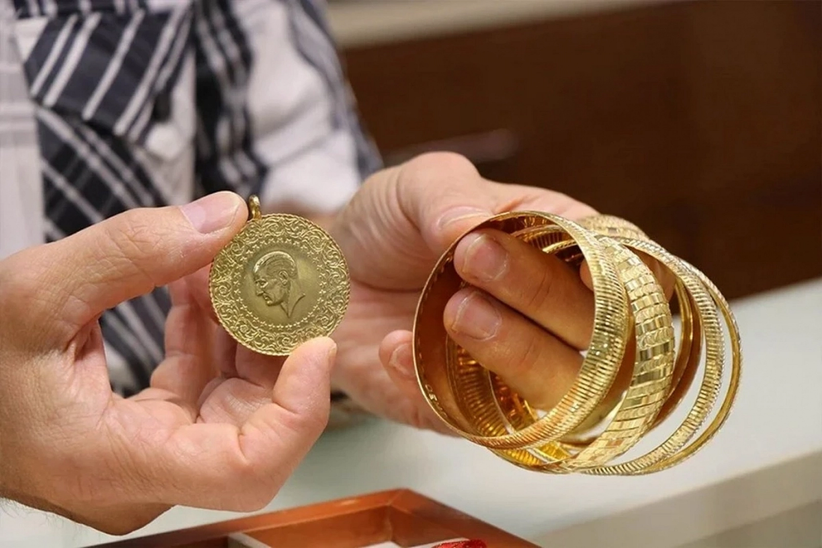 Malatya'da hafta sonu altın piyasası karıştı: Altın düşüşe mi geçti?