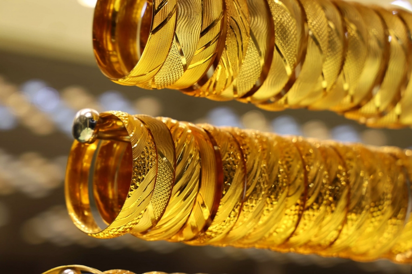 Altın Yatırımcılarının Gözleri Fiyatlarda: Altın Günün İlk Saatlerine Nasıl Başladı?