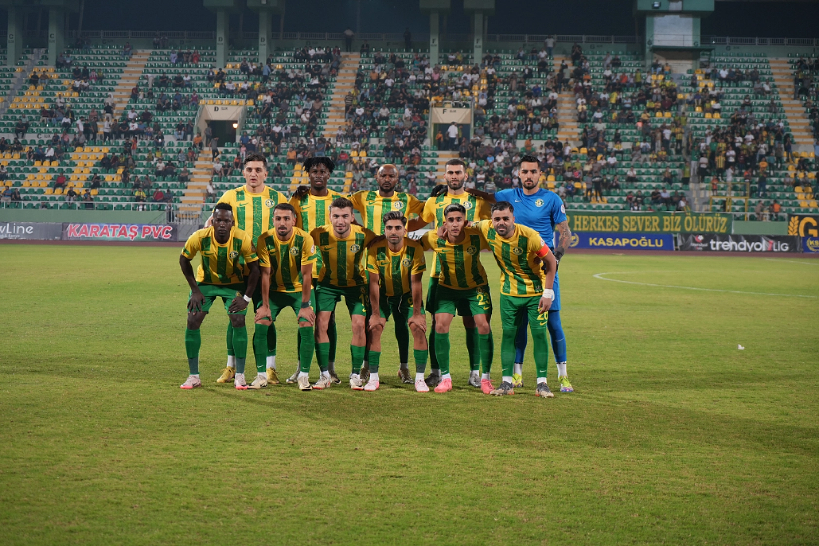 Trendyol 1. Lig: Şanlıurfaspor: 0 - Yeni Malatyaspor: 0 (Maç devam ediyor)