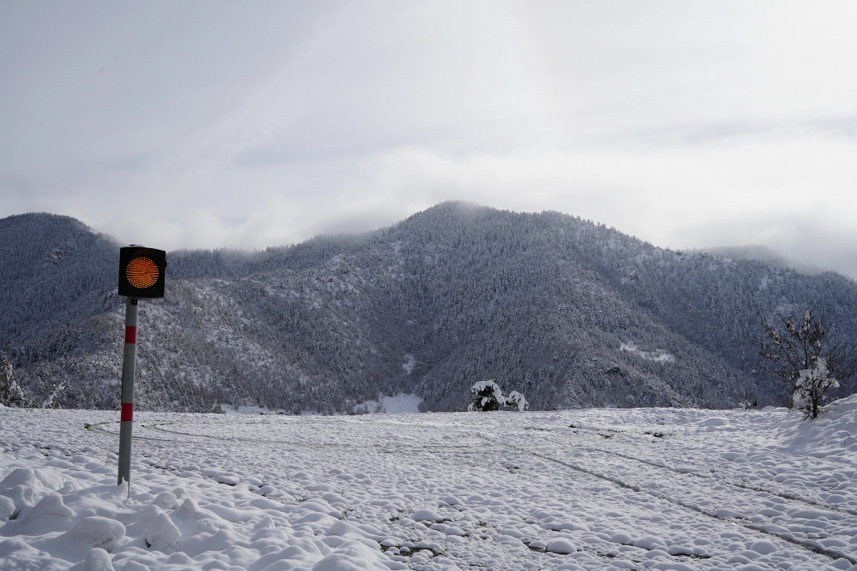 2 Bin 50 Rakımlı Zigana Dağı Beyaza Büründü