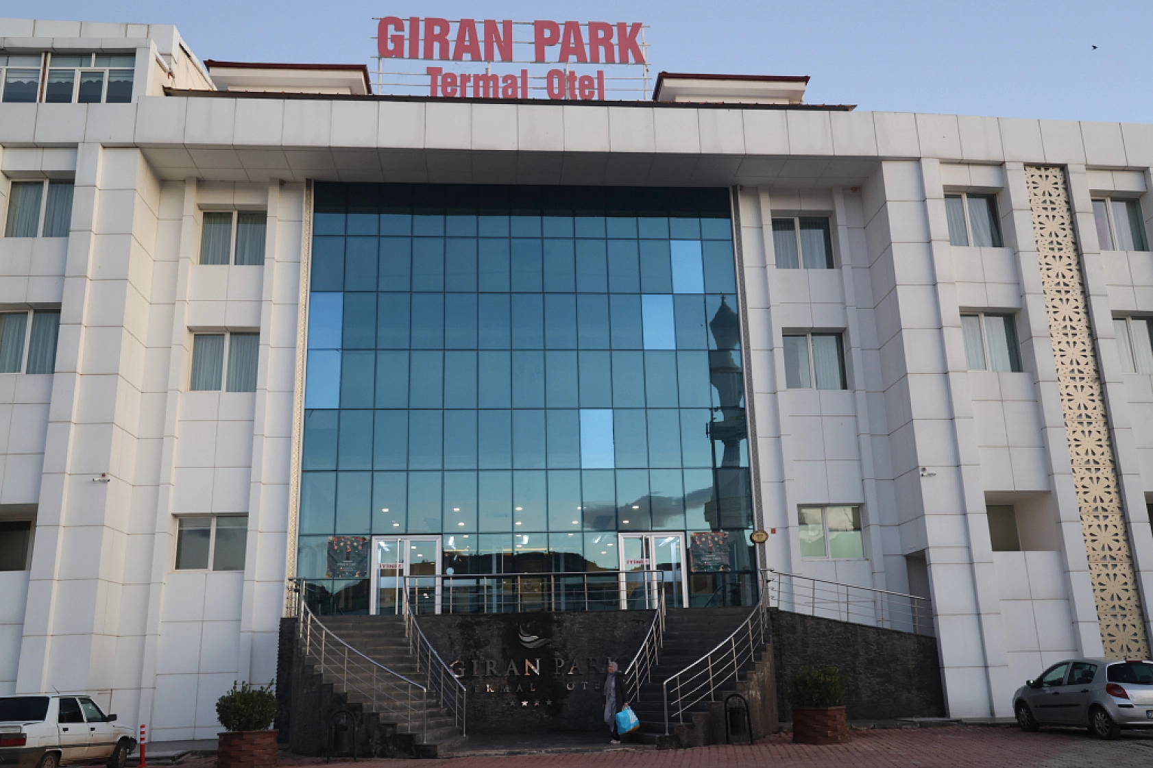 Gaziantep, Van, Malatya ve Siirt'ten Oraya Giderek Şifa Arıyorlar...