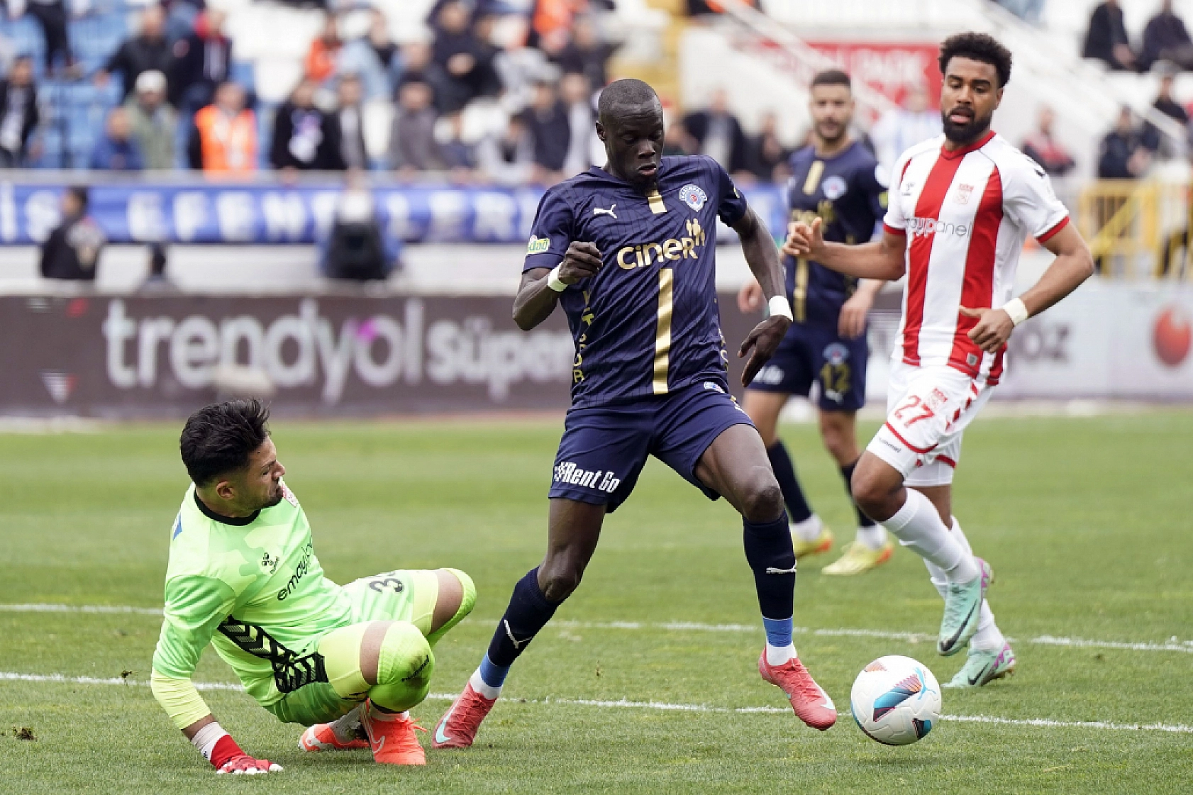 Kasımpaşa, Sivasspor'u 3-1 Mağlup Etti