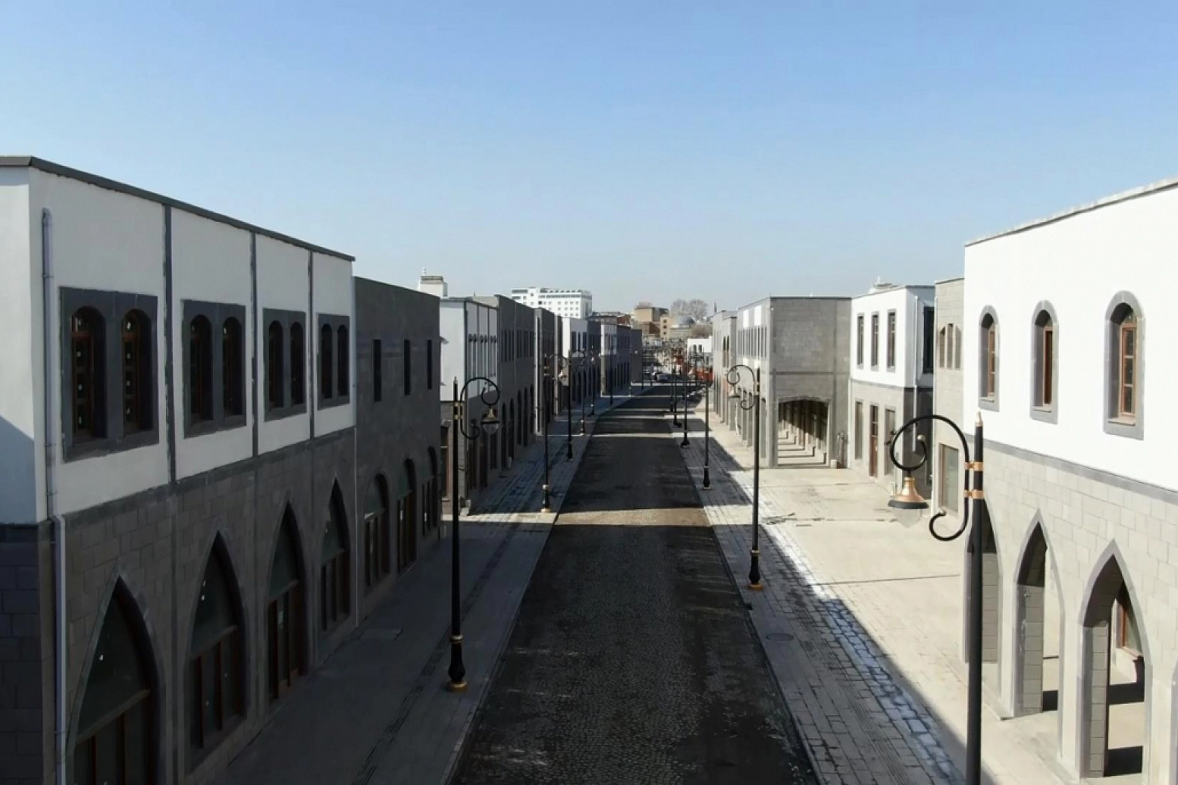 Projeye Eleştiri: Çarşı Değil Hapishane! 