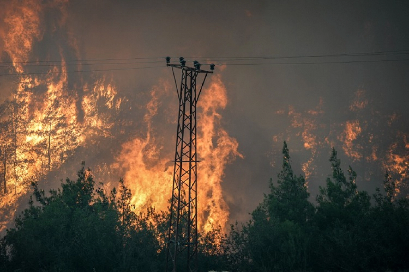 13 İlde Yangının Bilançosu Ağır: Hangi İle Ne Kadar Destek Verildi?