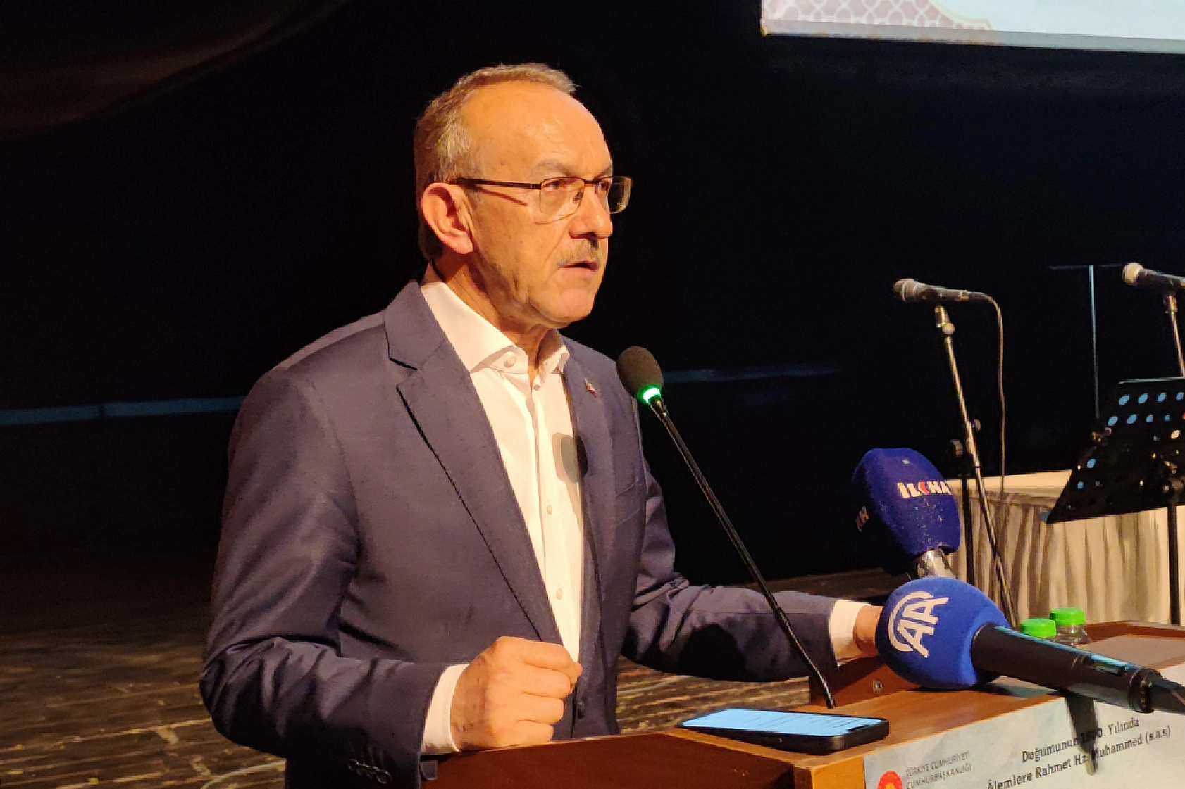 İşleyen: 'Aileyi Tehdit Eden En Büyük Unsurlardan Biri Maddenin Putlaştırılması'