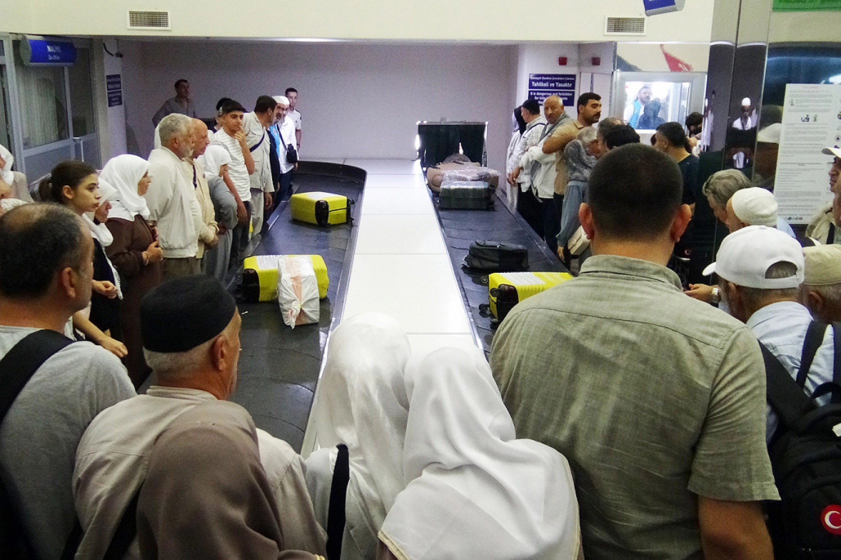 Malatyalı hacılardan duygusal veda: 'Ağlayarak döndük'