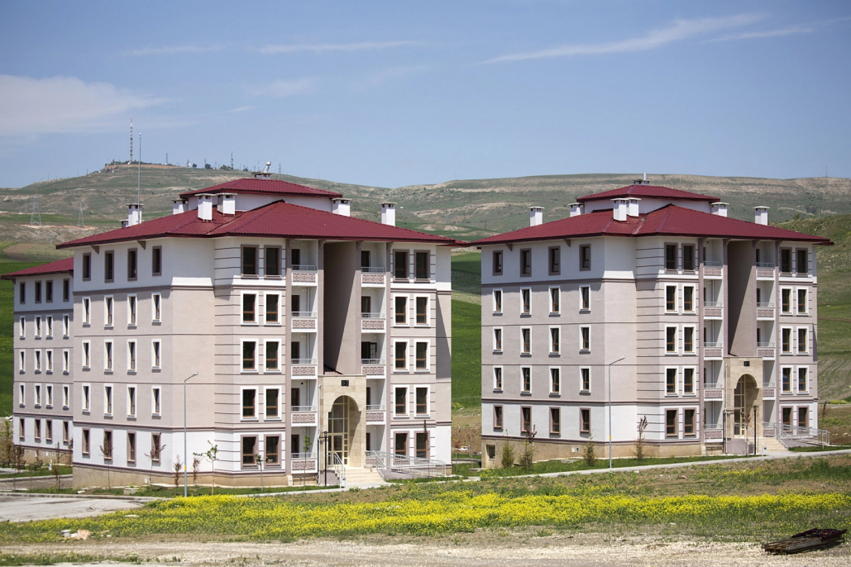 Bakan Kurum Rakamları Paylaştı: 350 Bininci Afet Konutu Hangi İlde Kaç Konut Teslim Edilecek?