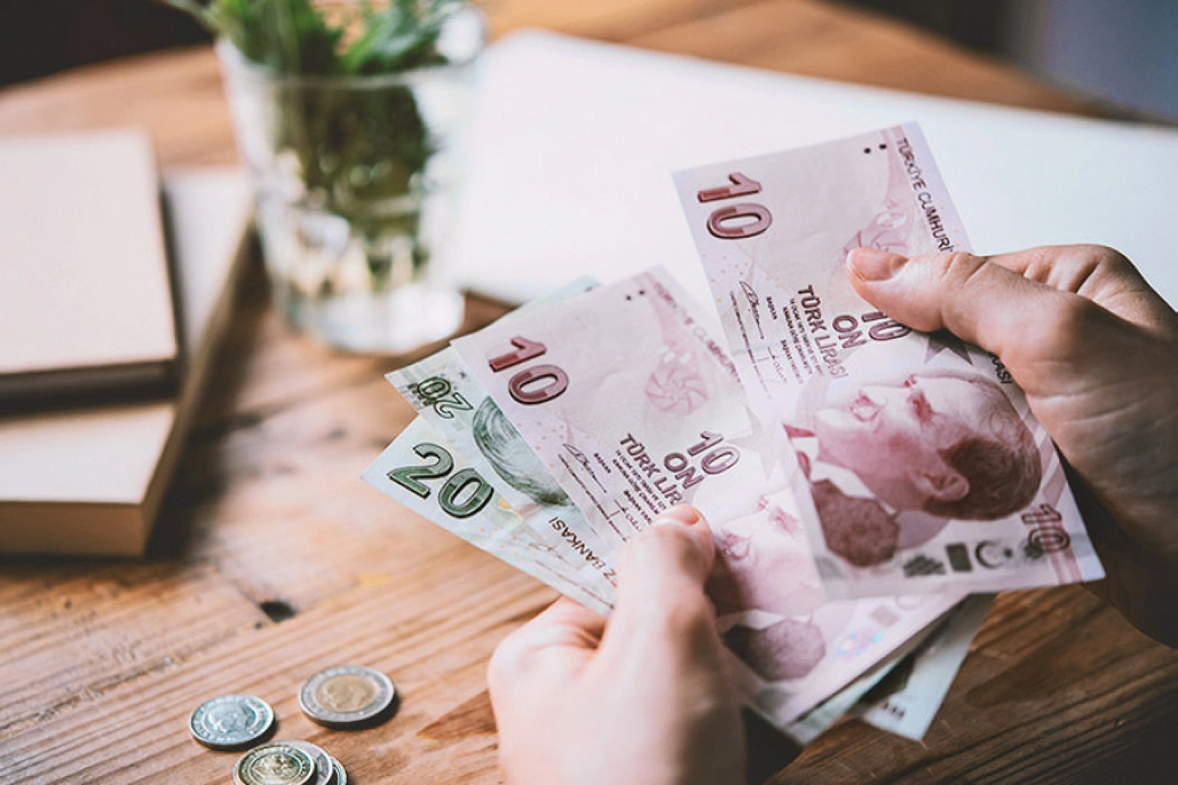 Asgari Ücret Beklentisi Artıyor: Peki Vatandaşlar Ne Diyor? İşte Yanıtı...