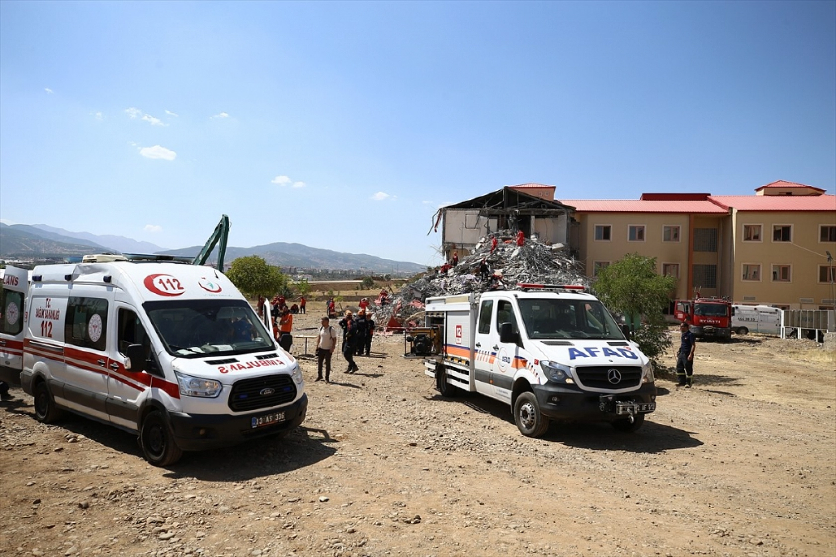 Bakan Yerlikaya'dan Açıklama: Saha Taraması Başladı!