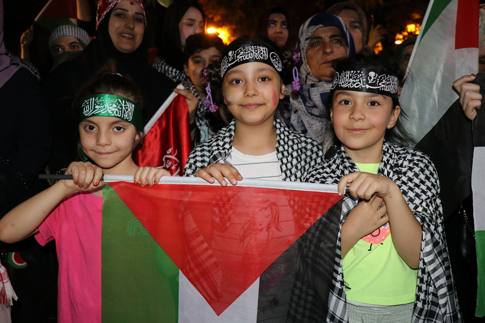 Malatya'da binlerce kişi bir araya geldi