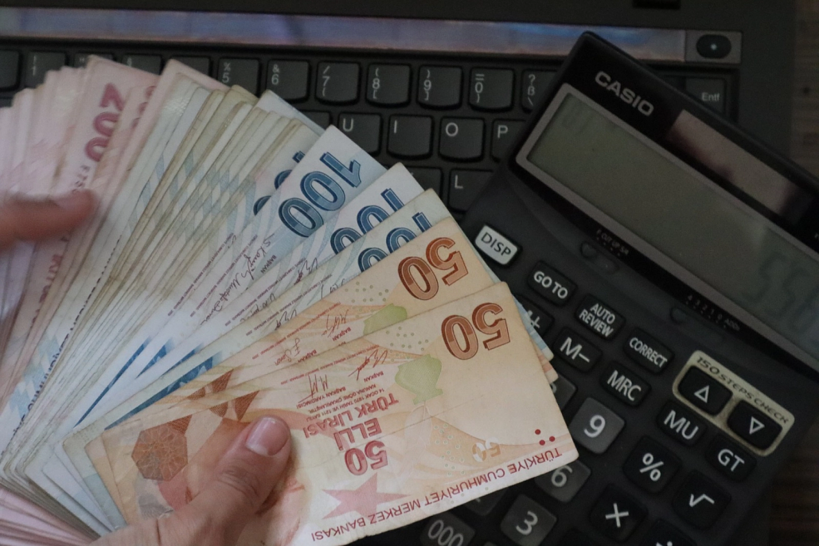 Yenileme Ücreti 15 TL'den 5 Bin TL'ye Çıkıyor... Malatya'da Başvurular Tavan Yaptı..!