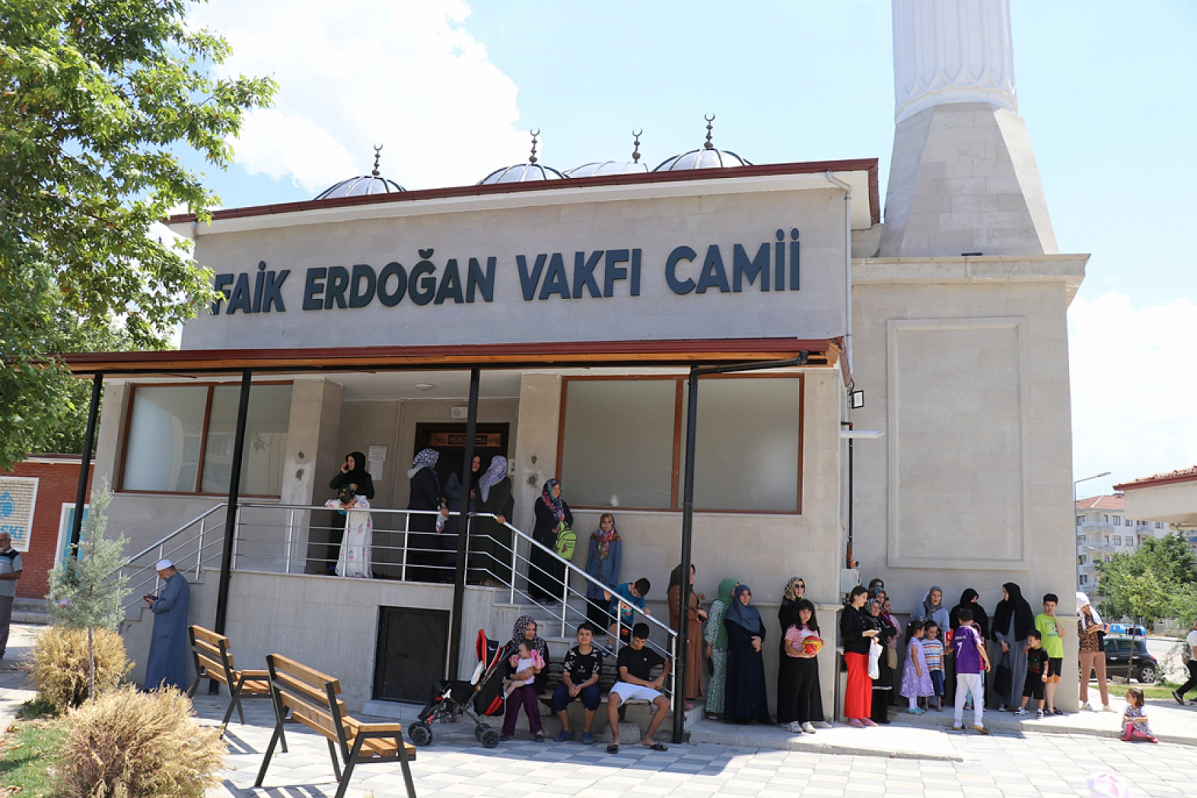 Kuşaklar Buluştu, Camiler Şenlendi, Halatlar Çekildi...!