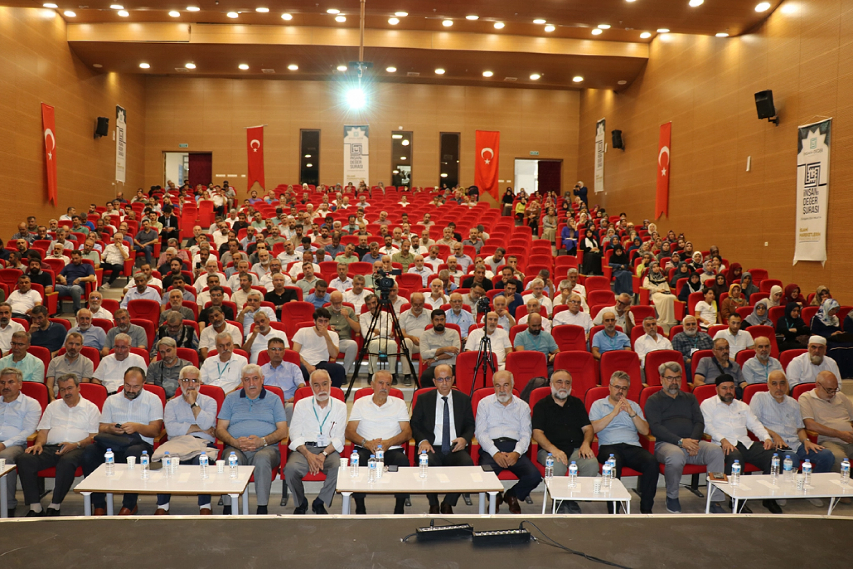 Gazzeliler'den Ümmete Çarpıcı Sitem: 'Bizi Yalnız Bıraktınız!