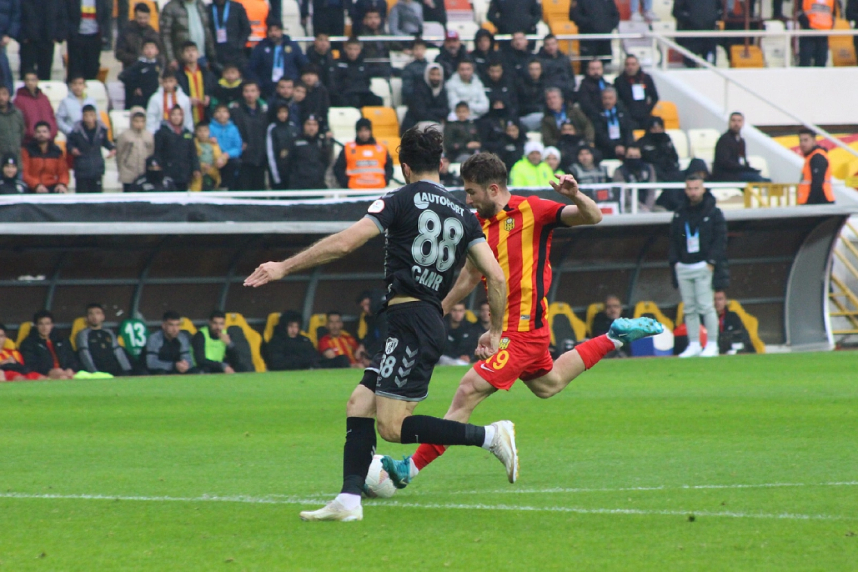 Yeni Malatyaspor Evinde Lidere Direnemedi!