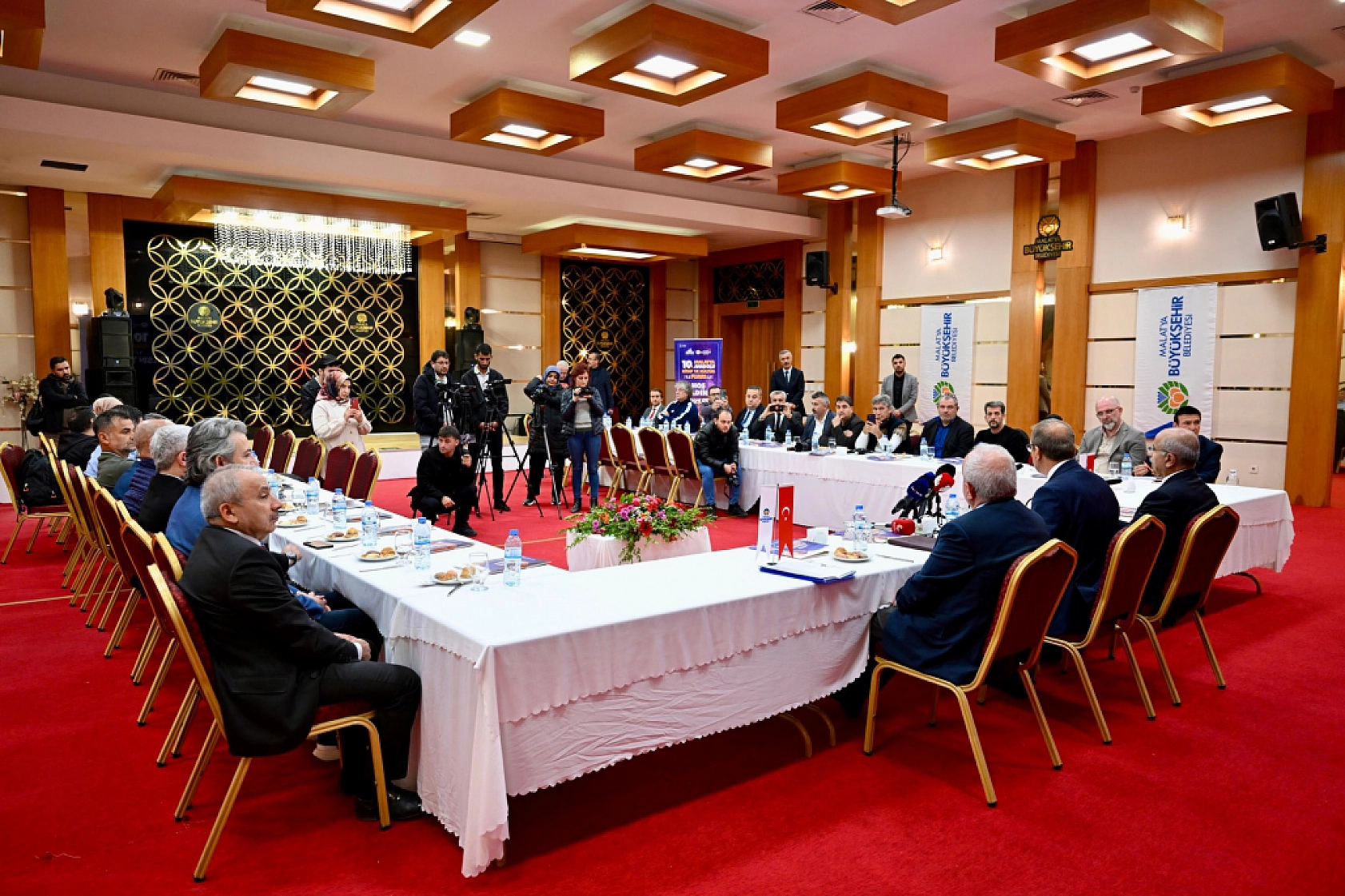 Depremlerden Sonra Yeniden Başlıyor: Ulaşım Ücretsiz Olacak!