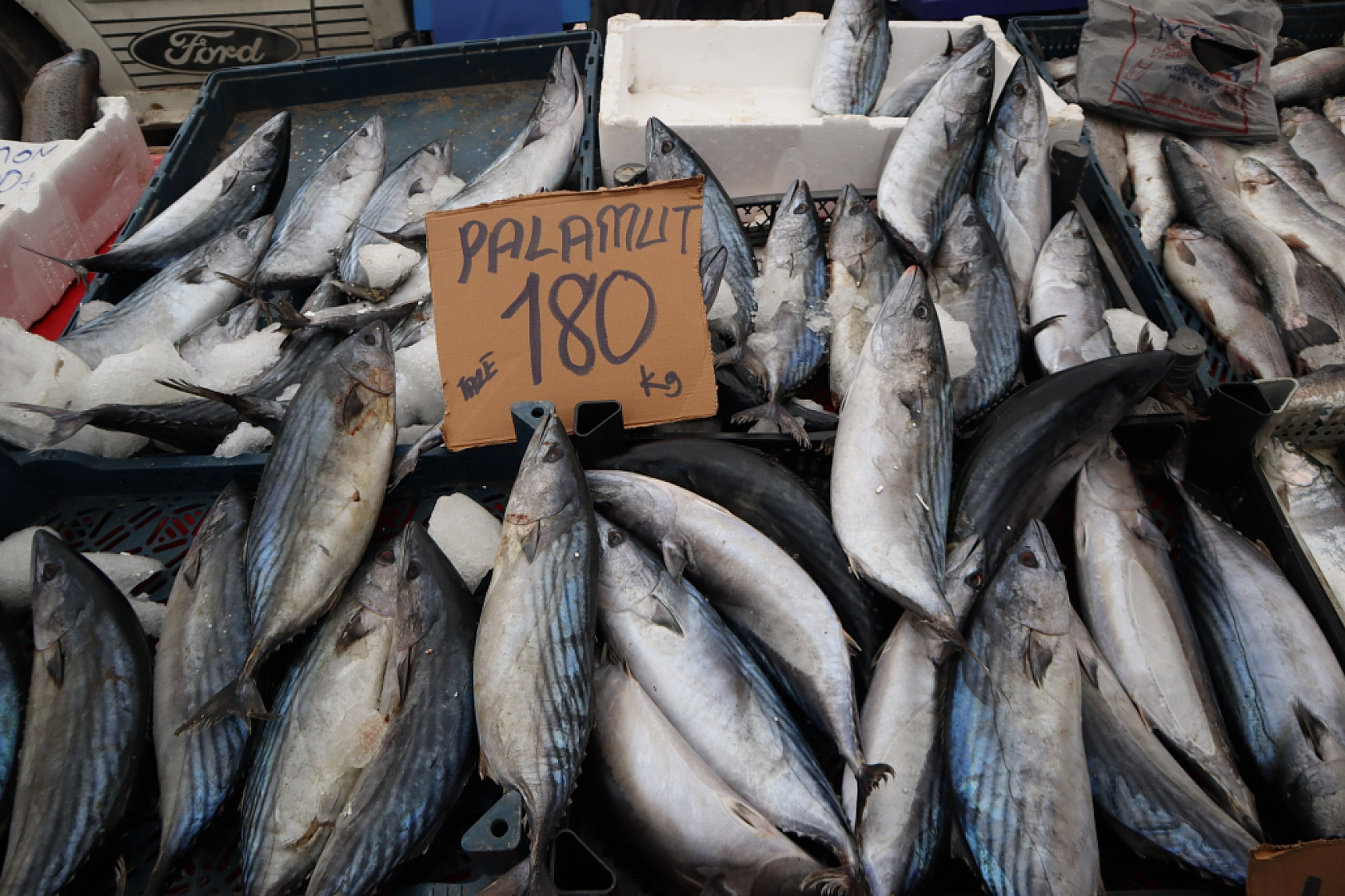 Soğuklar Sebze Fiyatlarını Vurdu: Pazarlar Ateş Pahası! İşte Güncel Meyve Sebze Fiyatları...
