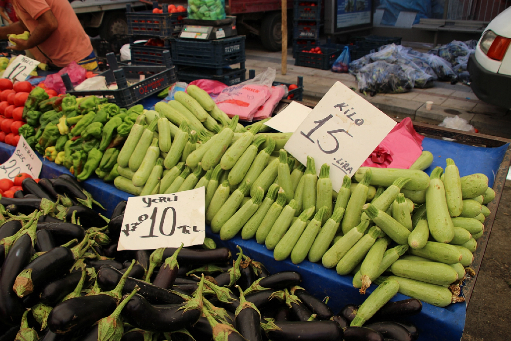 Malatya'da Sebze ve Meyve Fiyatları Düştü Mü? Ne Kadar oldu? İşte Güncel Cuma Pazarı Fiyatları...