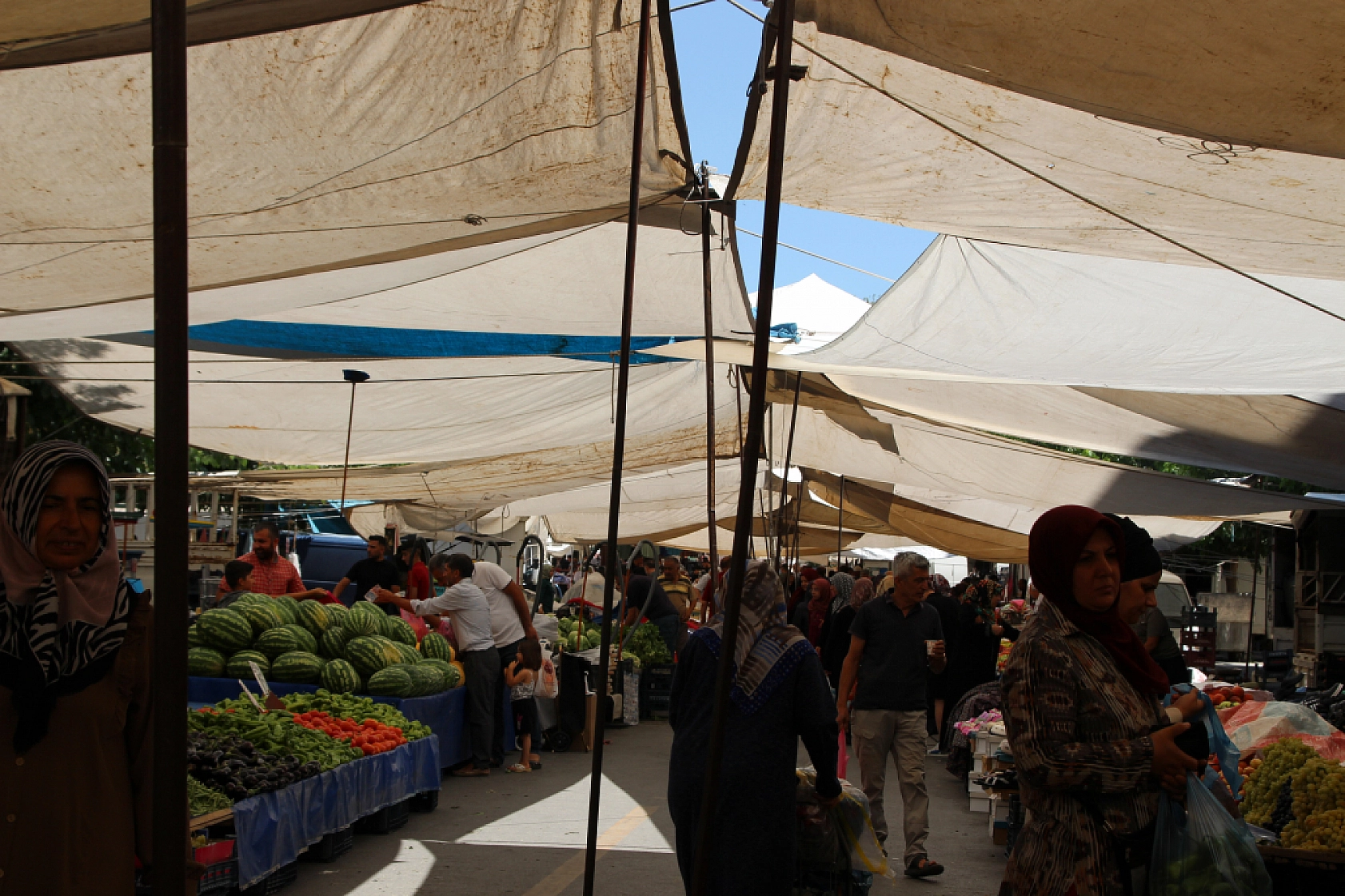 Yeşilyurt'ta Semt Pazarı Yer Değiştiriyor: Peki Yeni Yeri Nerede? İşte Yanıtı...