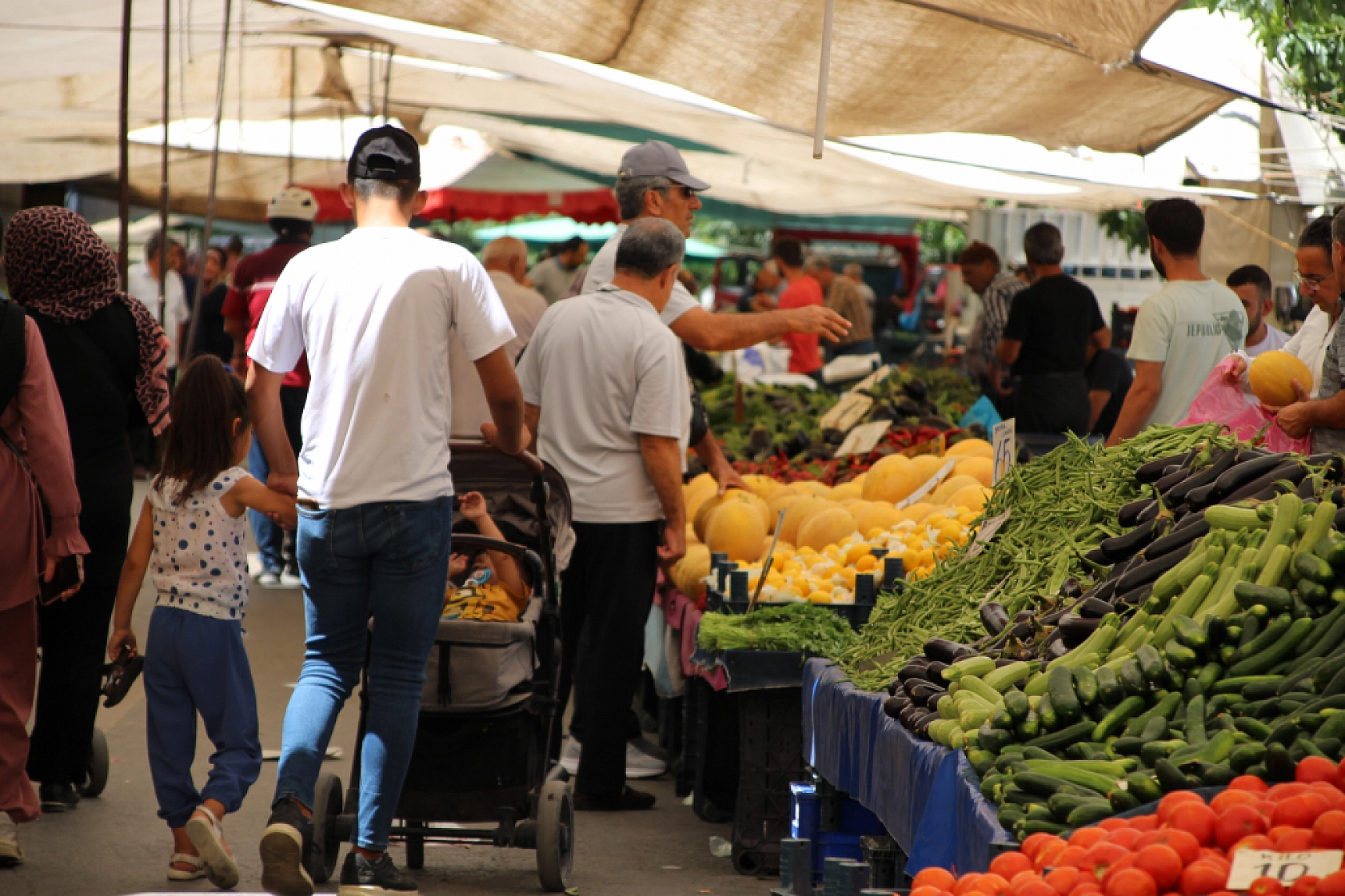 Malatya'da Sebze ve Meyve Fiyatları Düştü Mü? Ne Kadar oldu? İşte Güncel Cuma Pazarı Fiyatları...