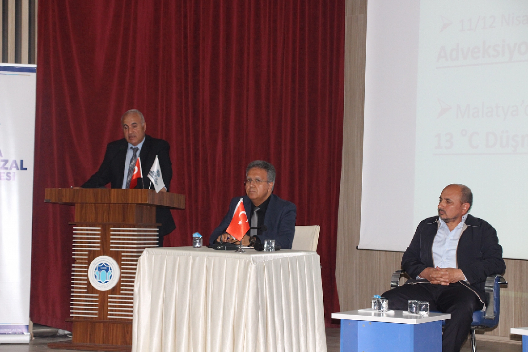 Don vurdu, umut bitmedi: 'Kayısı ağacını kurtarma planı 1'