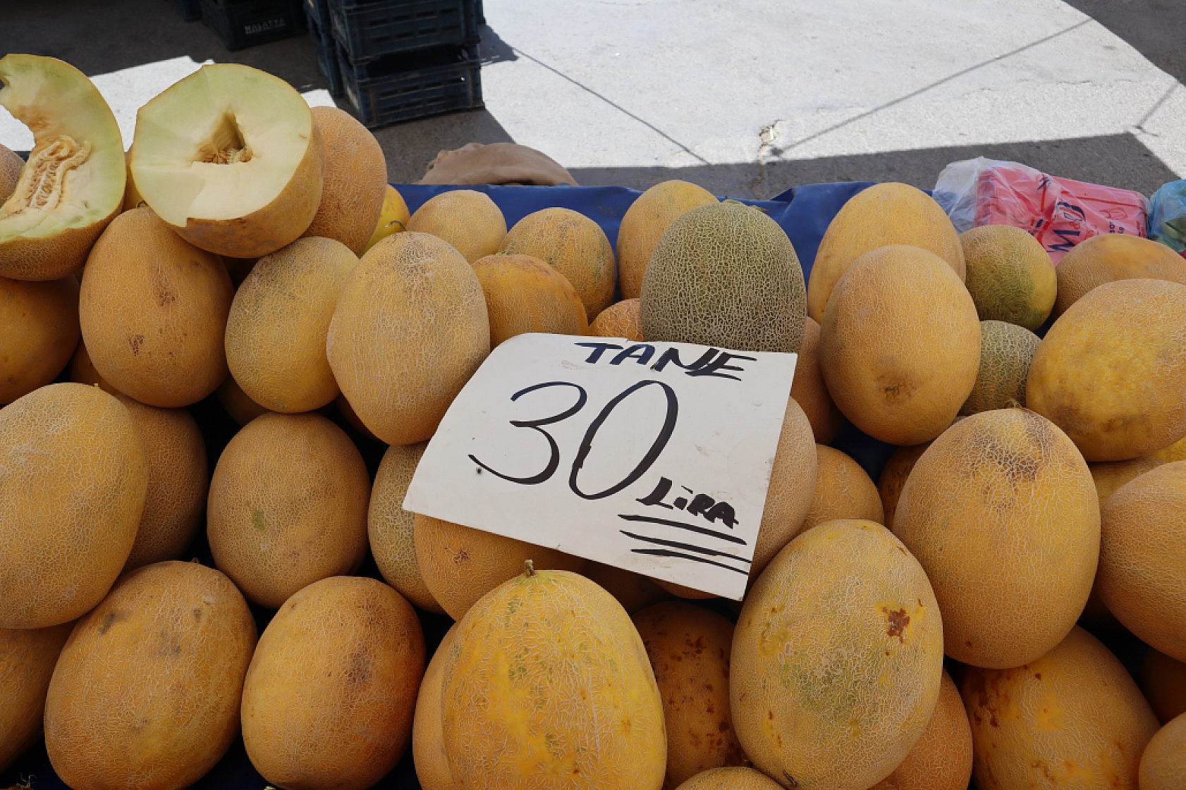 İşte Malatya semt pazarındaki güncel sebze ve meyve fiyatları...