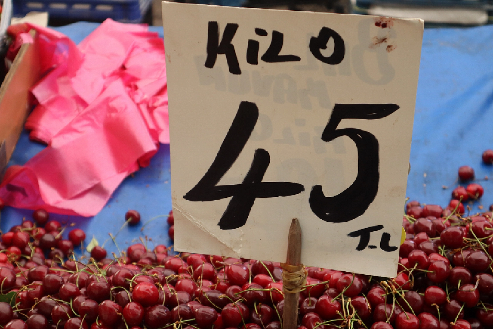 Malatya'da Bayram Öncesi Pazarlar Hareketlendi? İşte Cumartesi Pazarı Fiyatları...