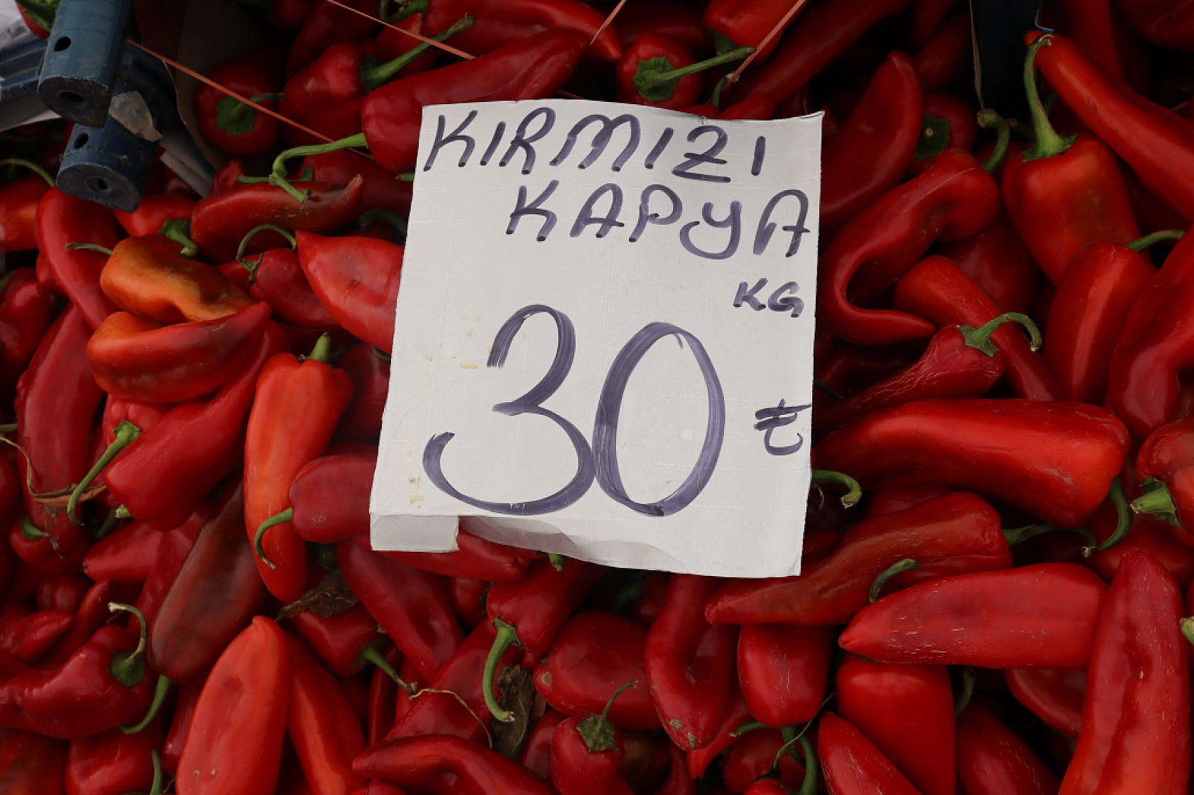 Malatya'da Bayram Öncesi Pazarlar Hareketlendi? İşte Cumartesi Pazarı Fiyatları...