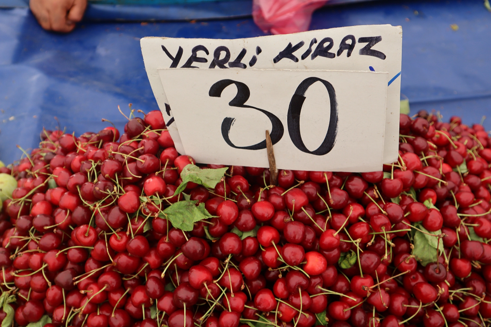 Malatya'da Bayram Öncesi Pazarlar Hareketlendi? İşte Cumartesi Pazarı Fiyatları...