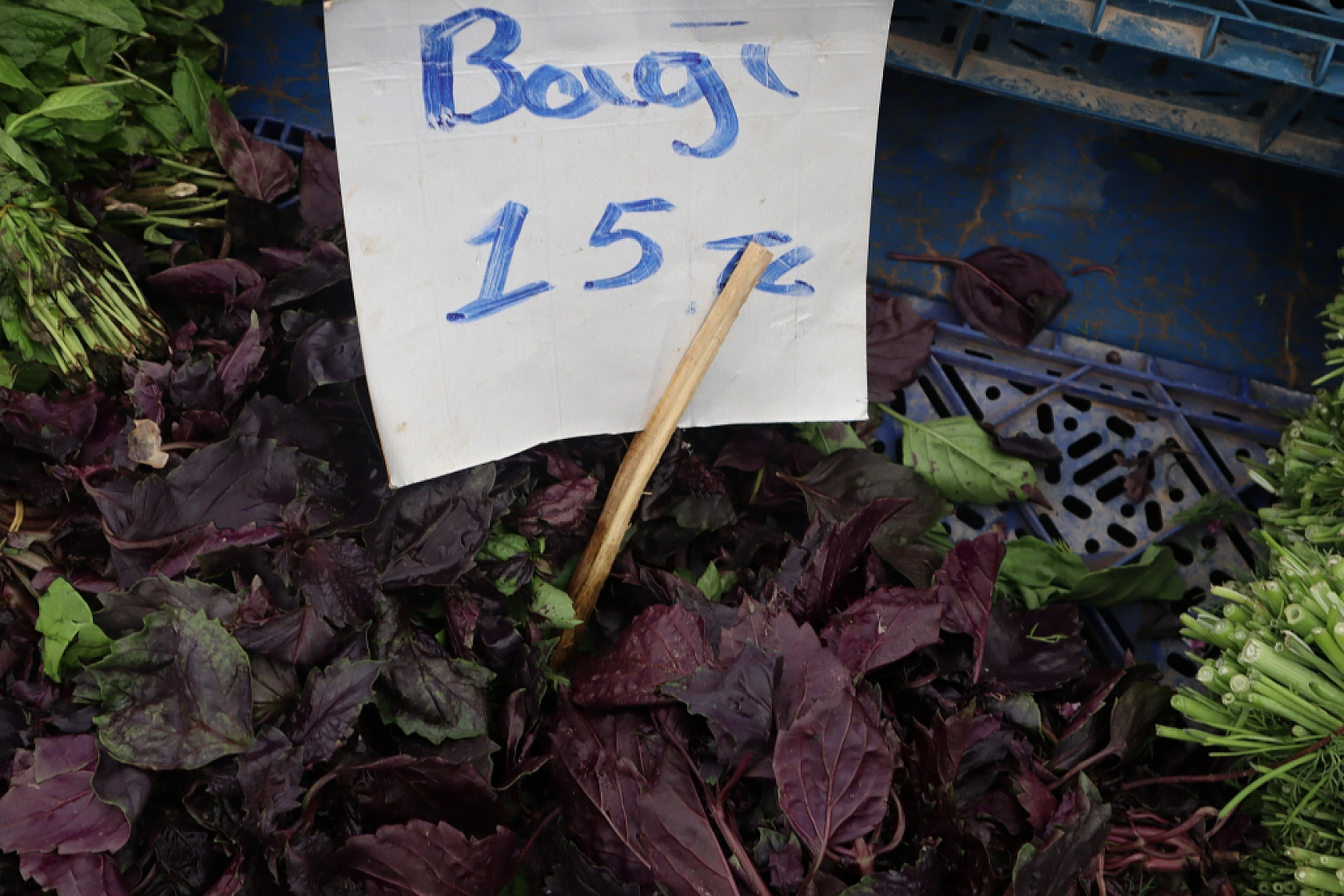 Malatya'da Bayram Öncesi Pazarlar Hareketlendi? İşte Cumartesi Pazarı Fiyatları...