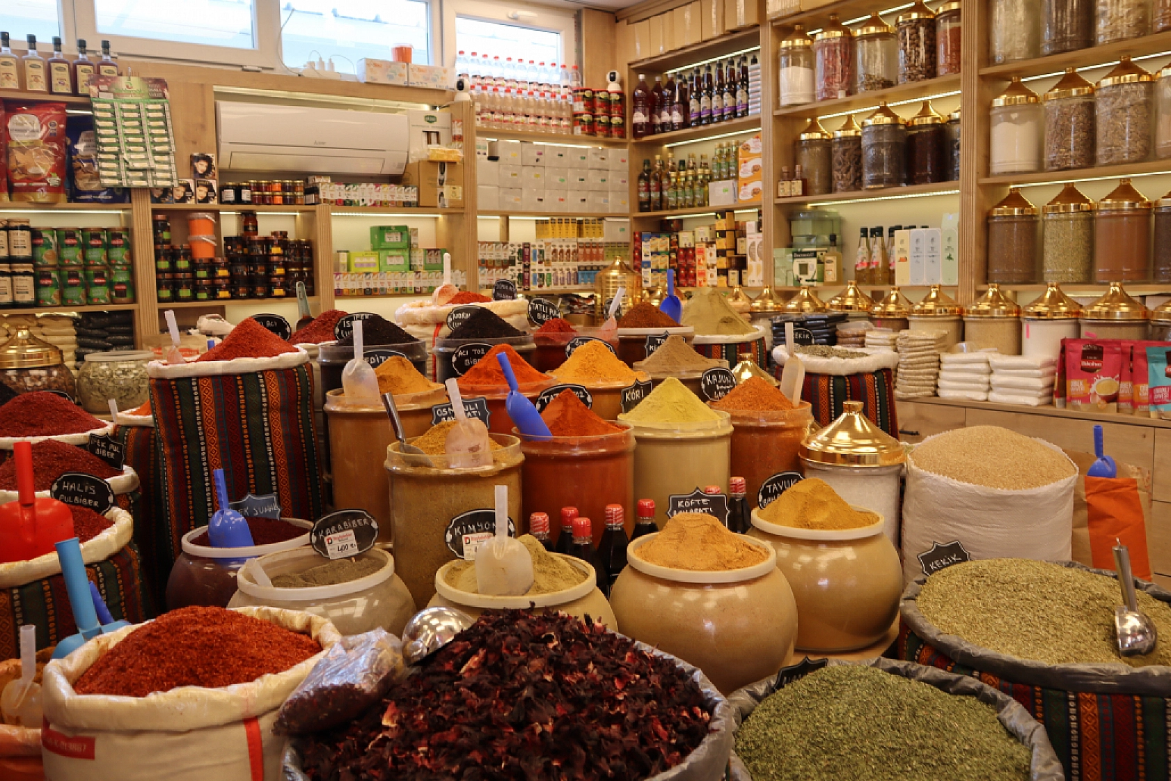 Malatya'da 30 yıldır üretim yapıyor! Baharatın vazgeçilmez adresi oldu..!