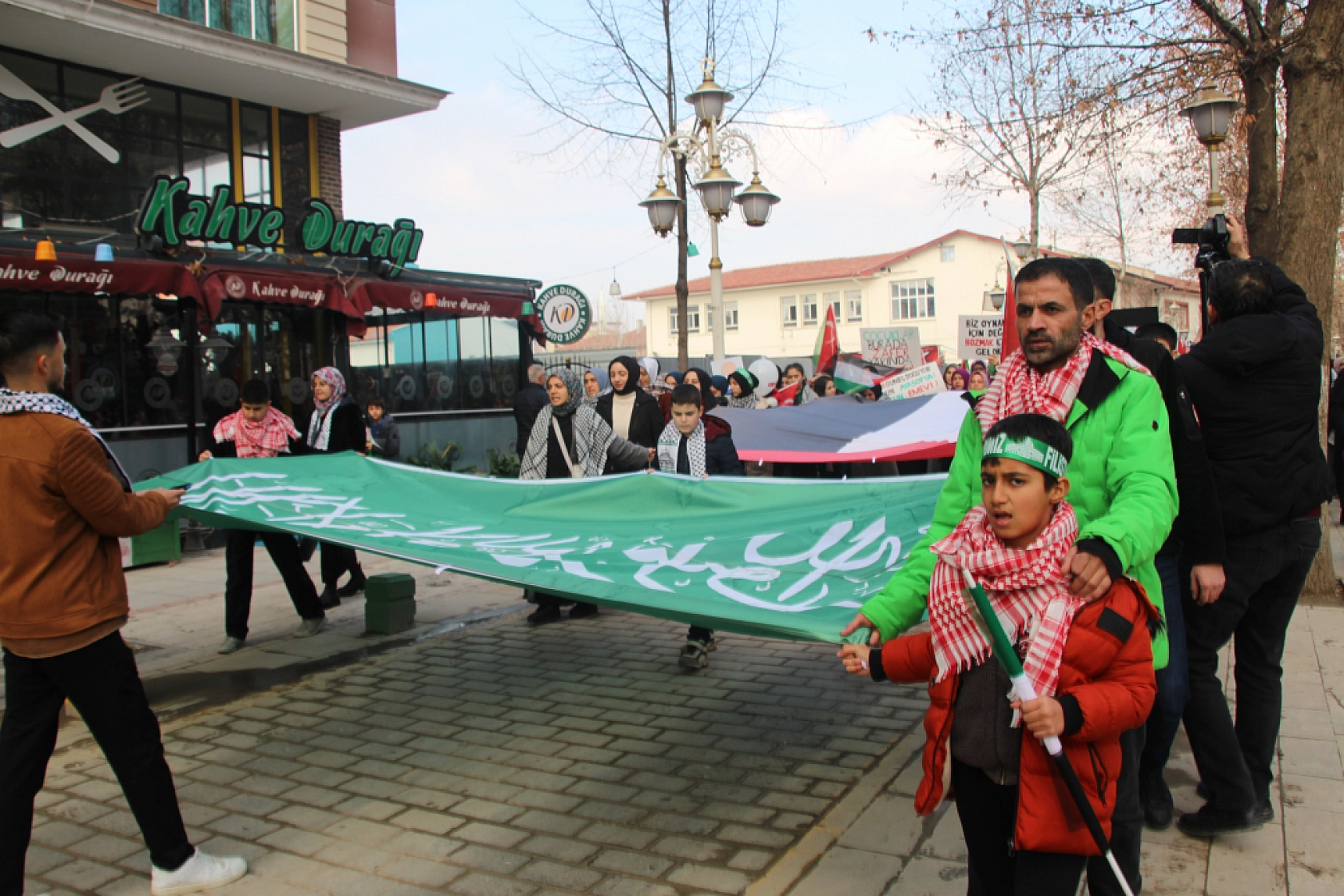 Malatya'da Çocuklar 'Dünya Şehit Çocuklar Günü' İçin Ortak Ses Oldu…