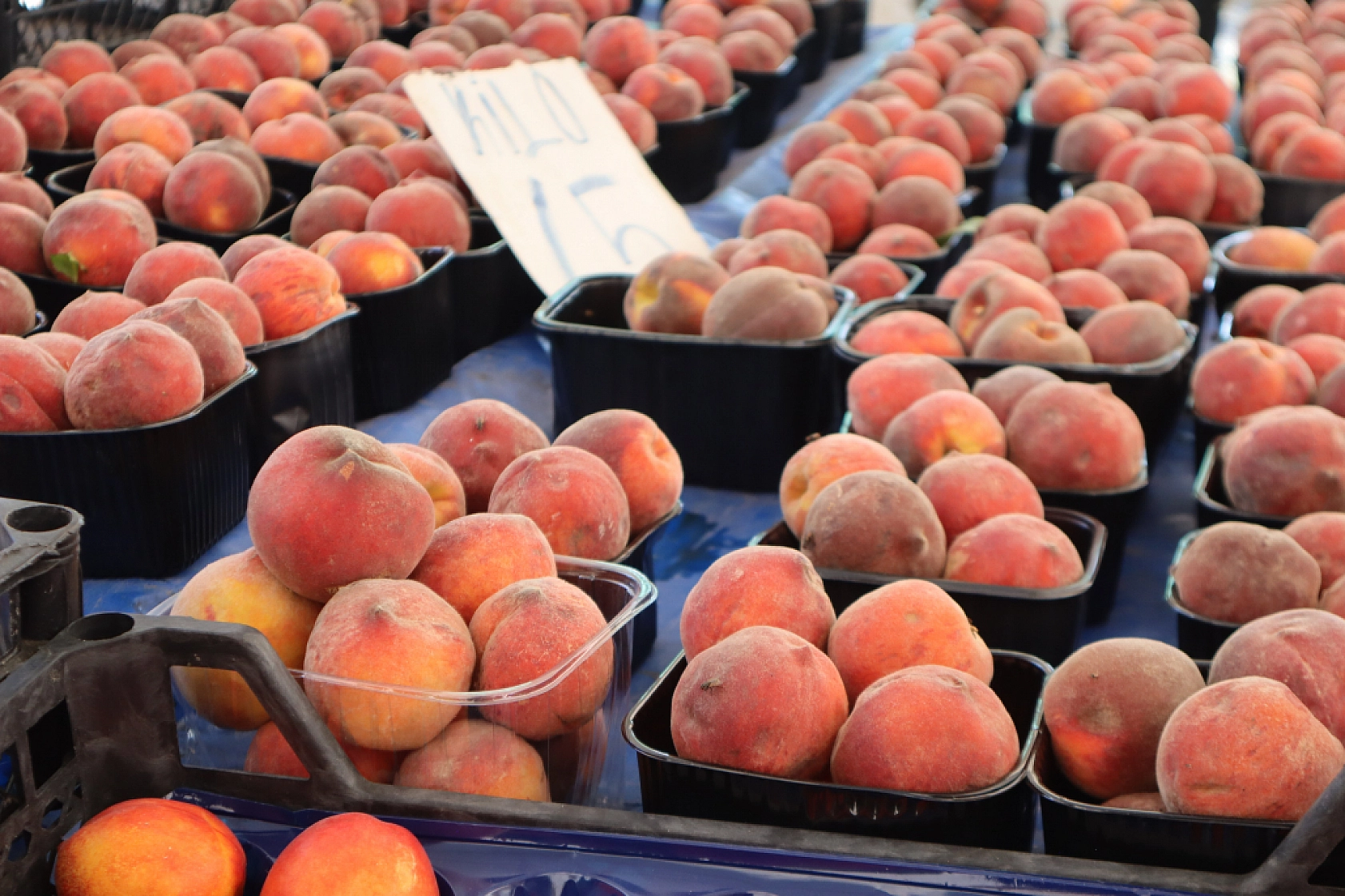 Cebini düşünen Malatyalılar, semt pazarını tercih ediyor! İşte güncel perşembe pazarı fiyatları..