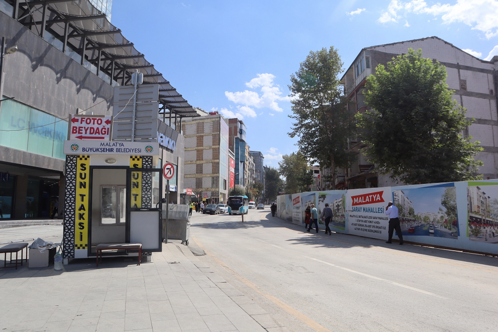 Hızlıca Boşaltılan Kışla Caddesi'nde İki Ayda Bir Karış İlerleme Yaşanmadı! Malatya'da Yıkım Kaplumbağa Hızıyla...!